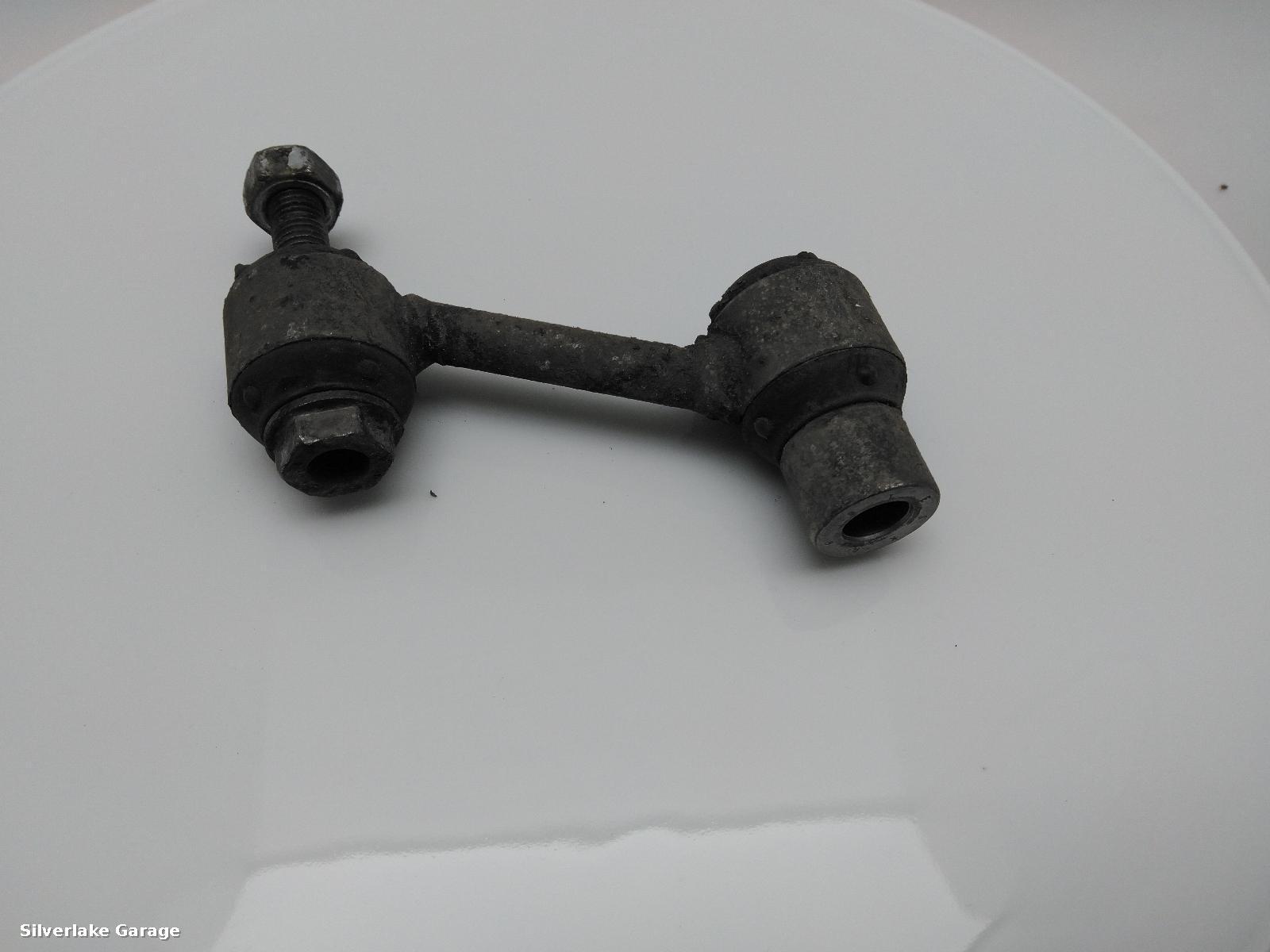 View Auto part Misc Bracket MERCEDES CLA 2015