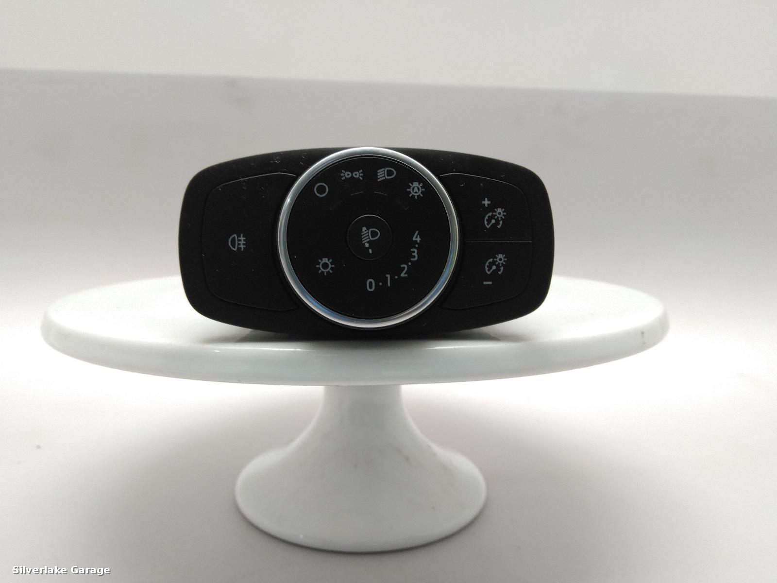 View Auto part Headlight Switch FORD FIESTA 2018