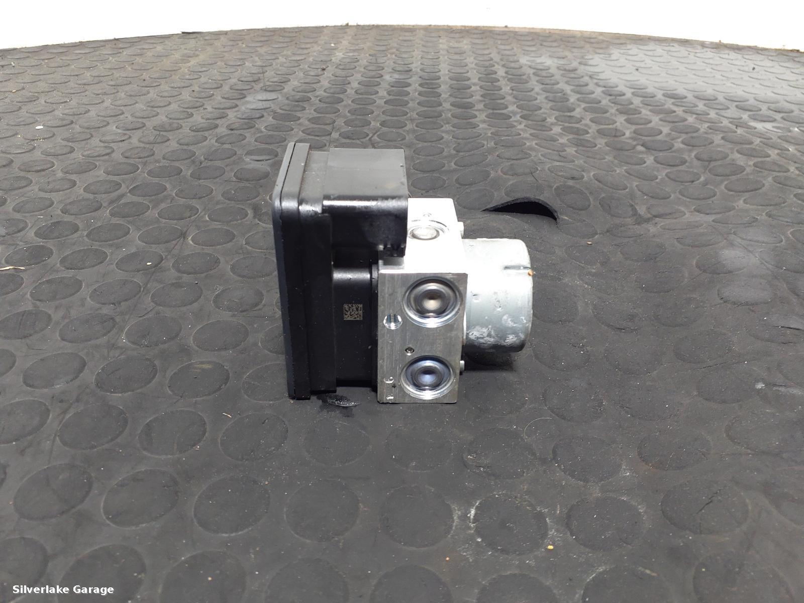 View Auto part ABS Pump/Modulator BMW G 310 2019