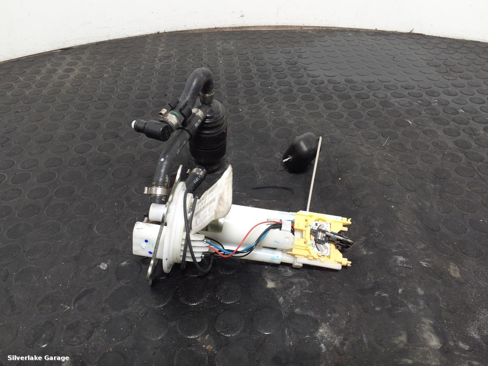 View Auto part Fuel Pump BMW G 310 2019