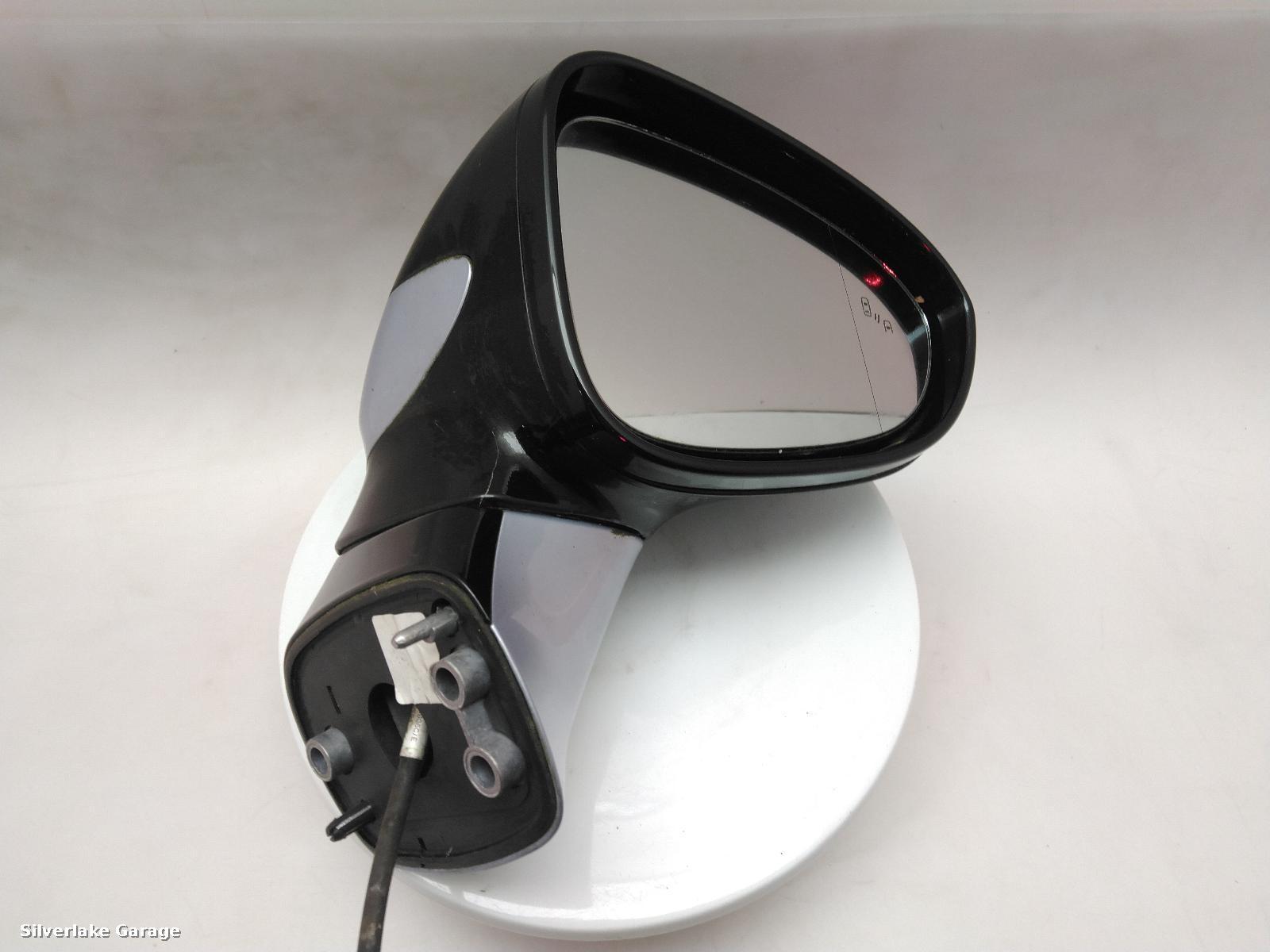View Auto part R Door Mirror VAUXHALL ZAFIRA 2015