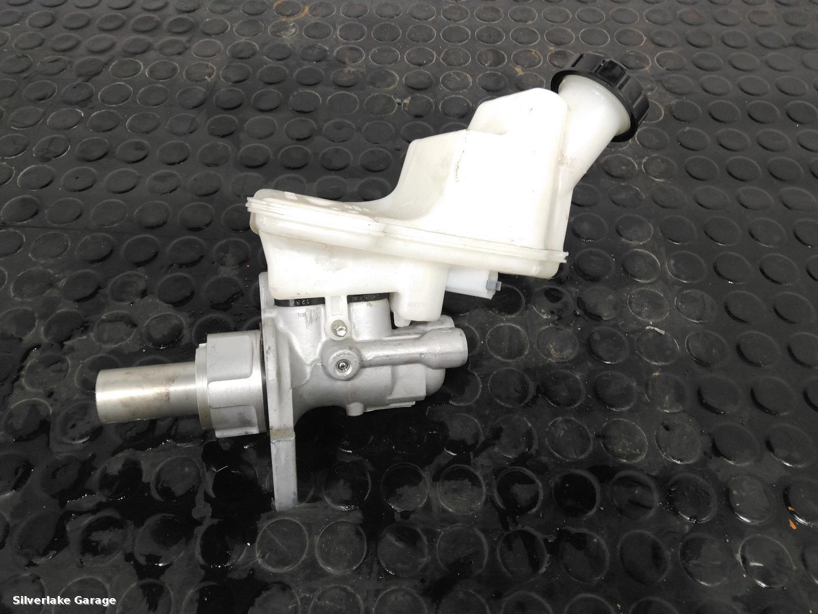 View Auto part Master Cyl.Reservoir MERCEDES A CLASS 2022