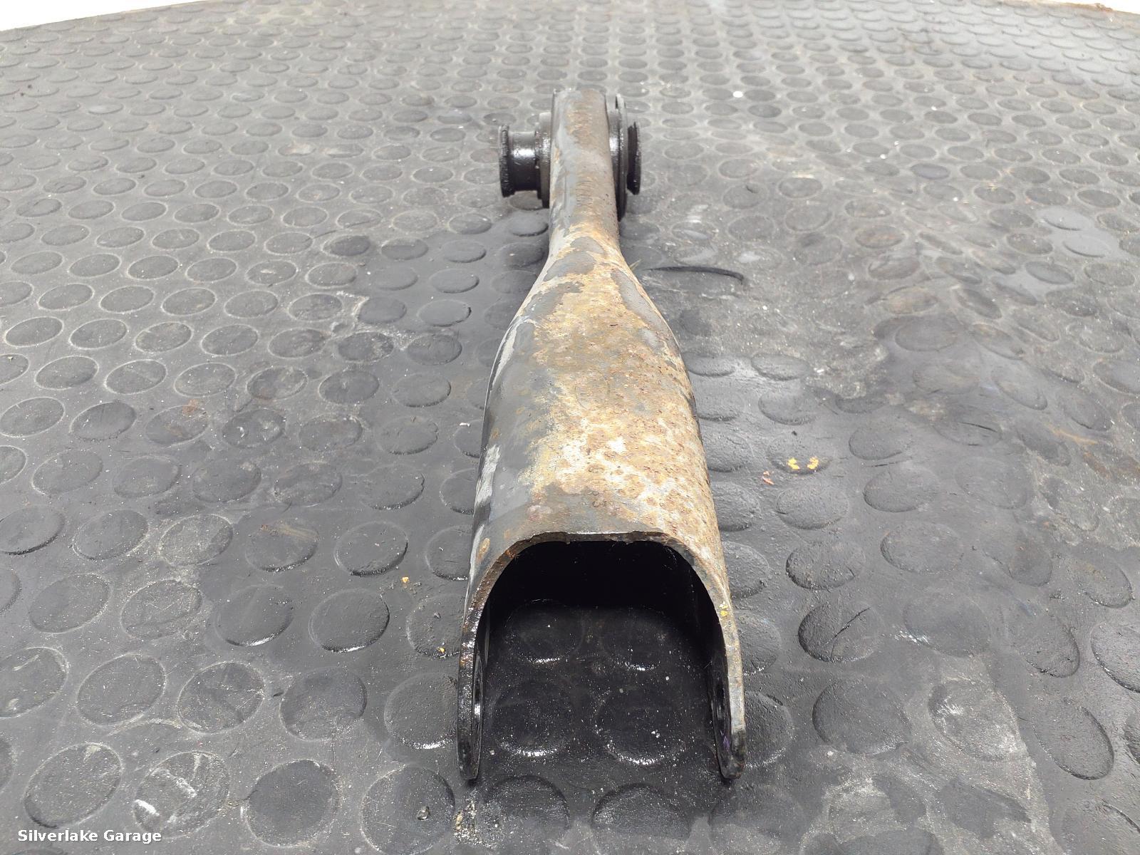 View Auto part LR Lower Control Arm LAND ROVER RANGE ROVER 2018