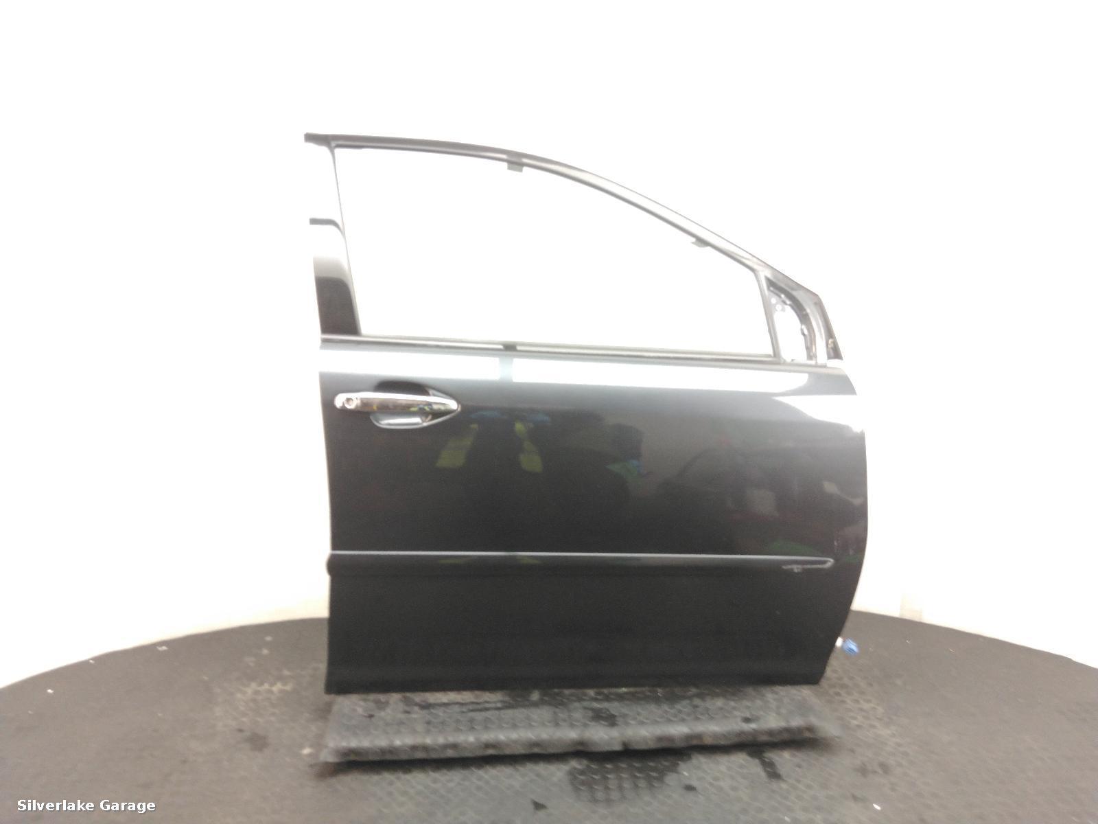 View Auto part R Front Door LEXUS RX SERIES  2003