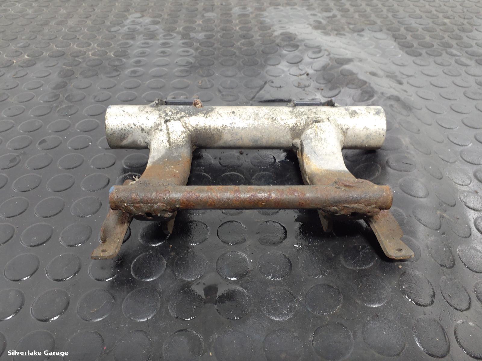 View Auto part Engine Mount HONDA PCX 125 2014