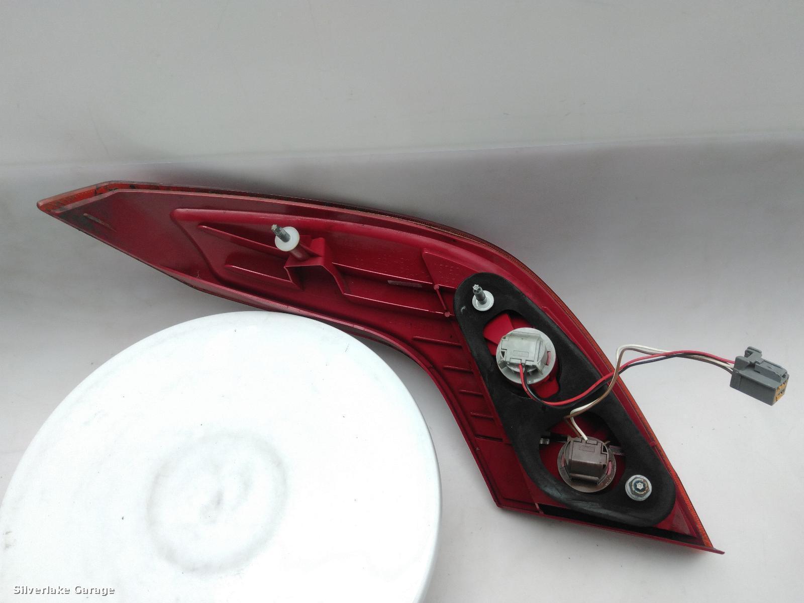 View Auto part R Taillight FORD FOCUS 2008