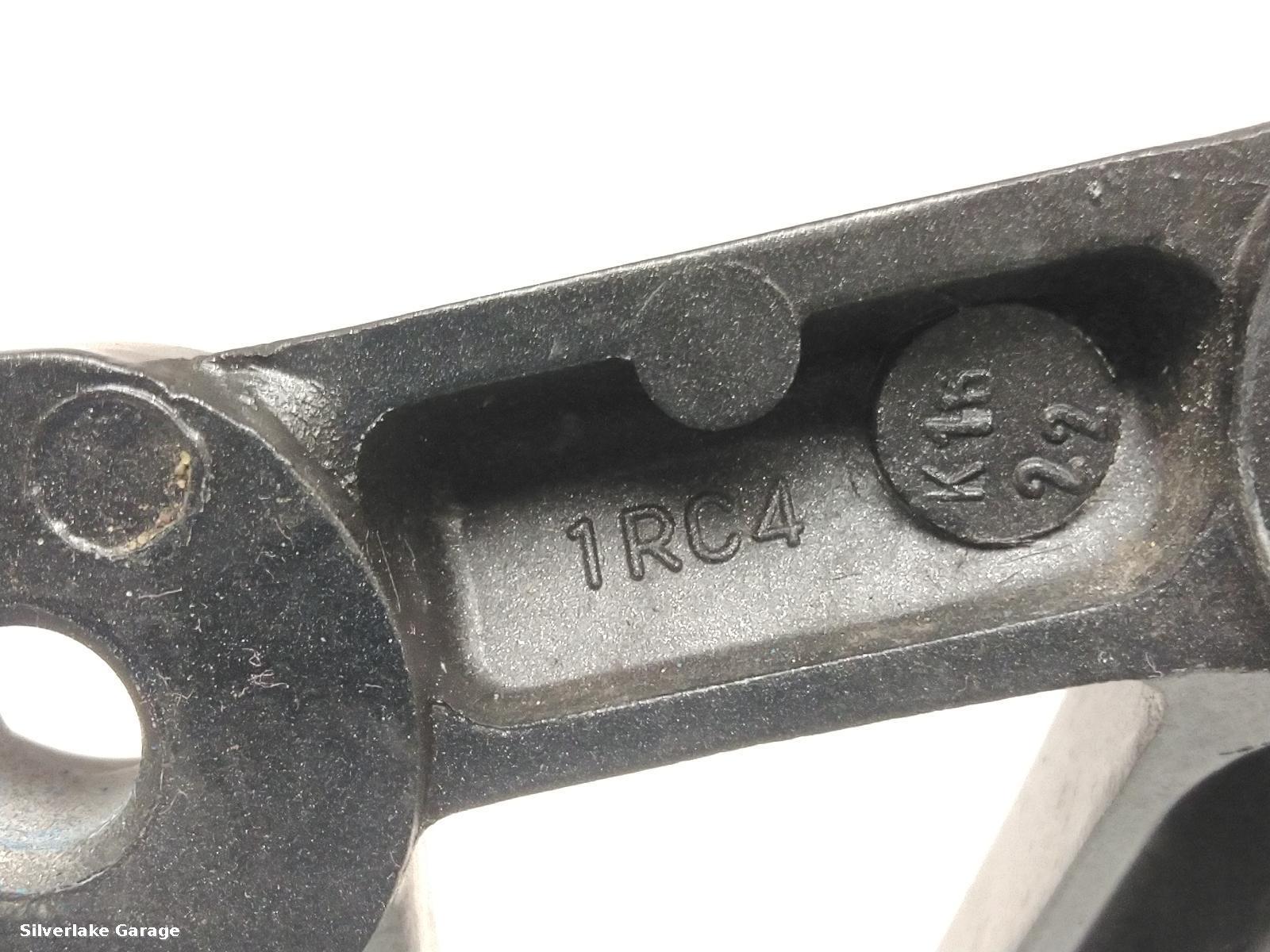 View Auto part Footpeg YAMAHA XSR900 2017