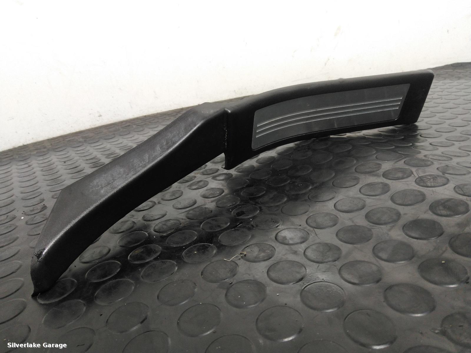 View Auto part Trim Panel JAGUAR XF 2014