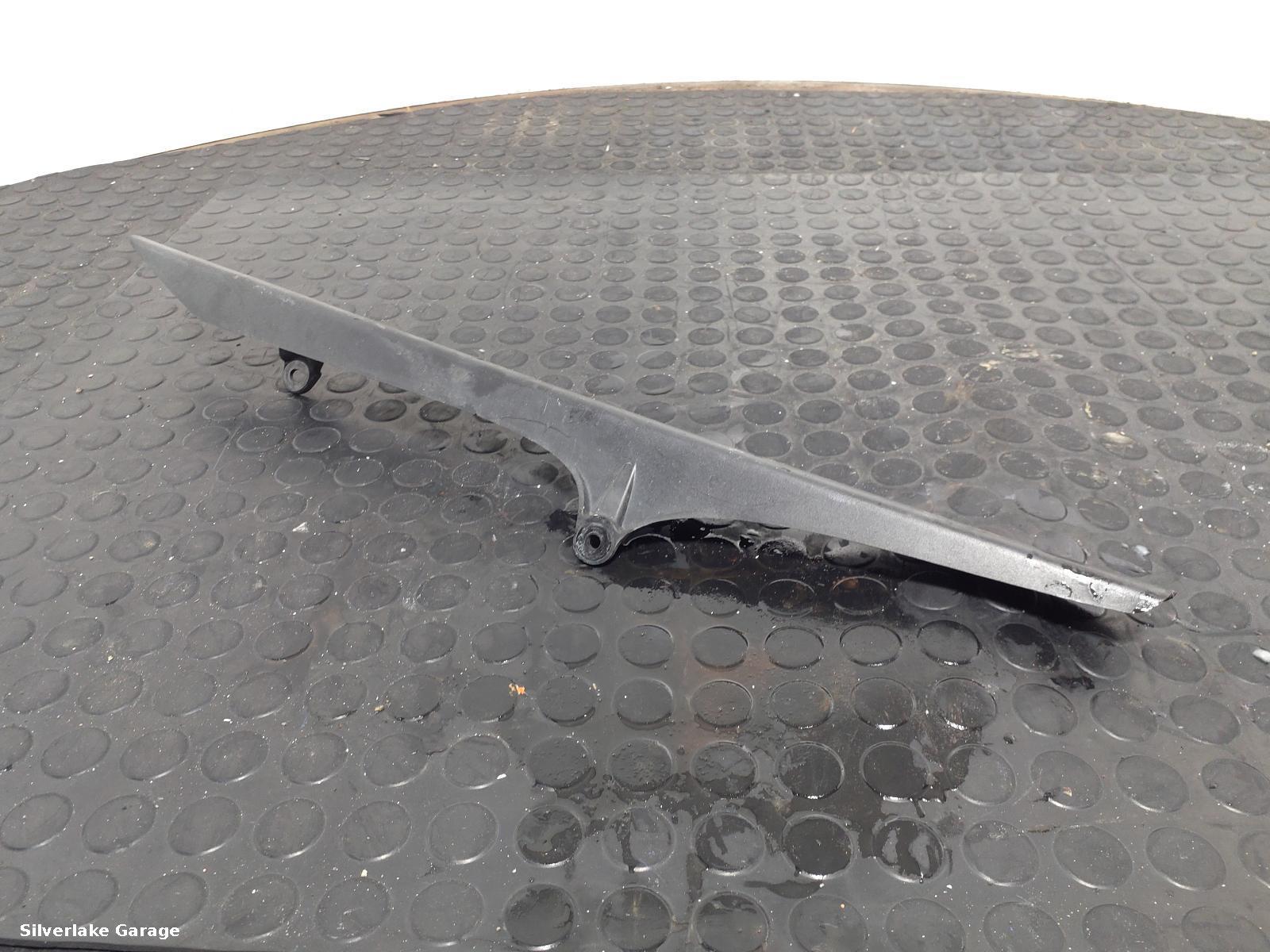 View Auto part Chain Guard TRIUMPH DAYTONA 2014
