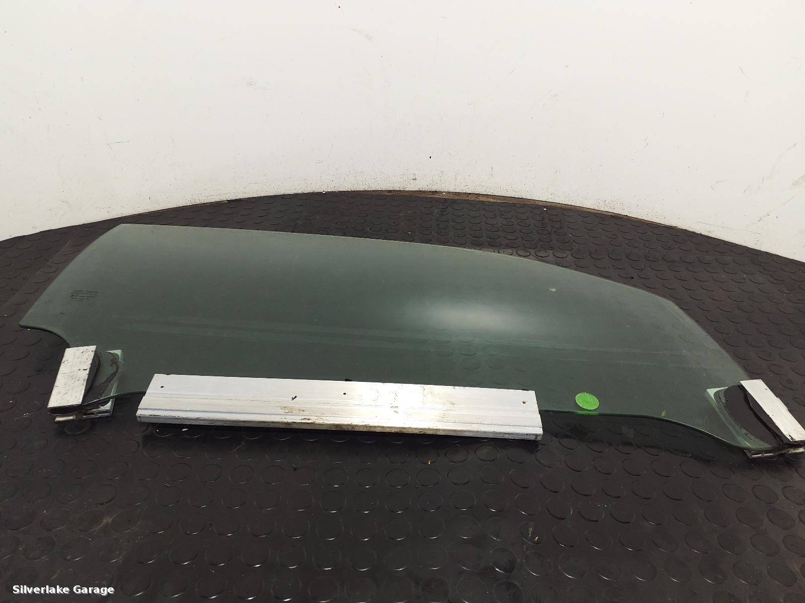 View Auto part RF Door Window JAGUAR XK8 2004