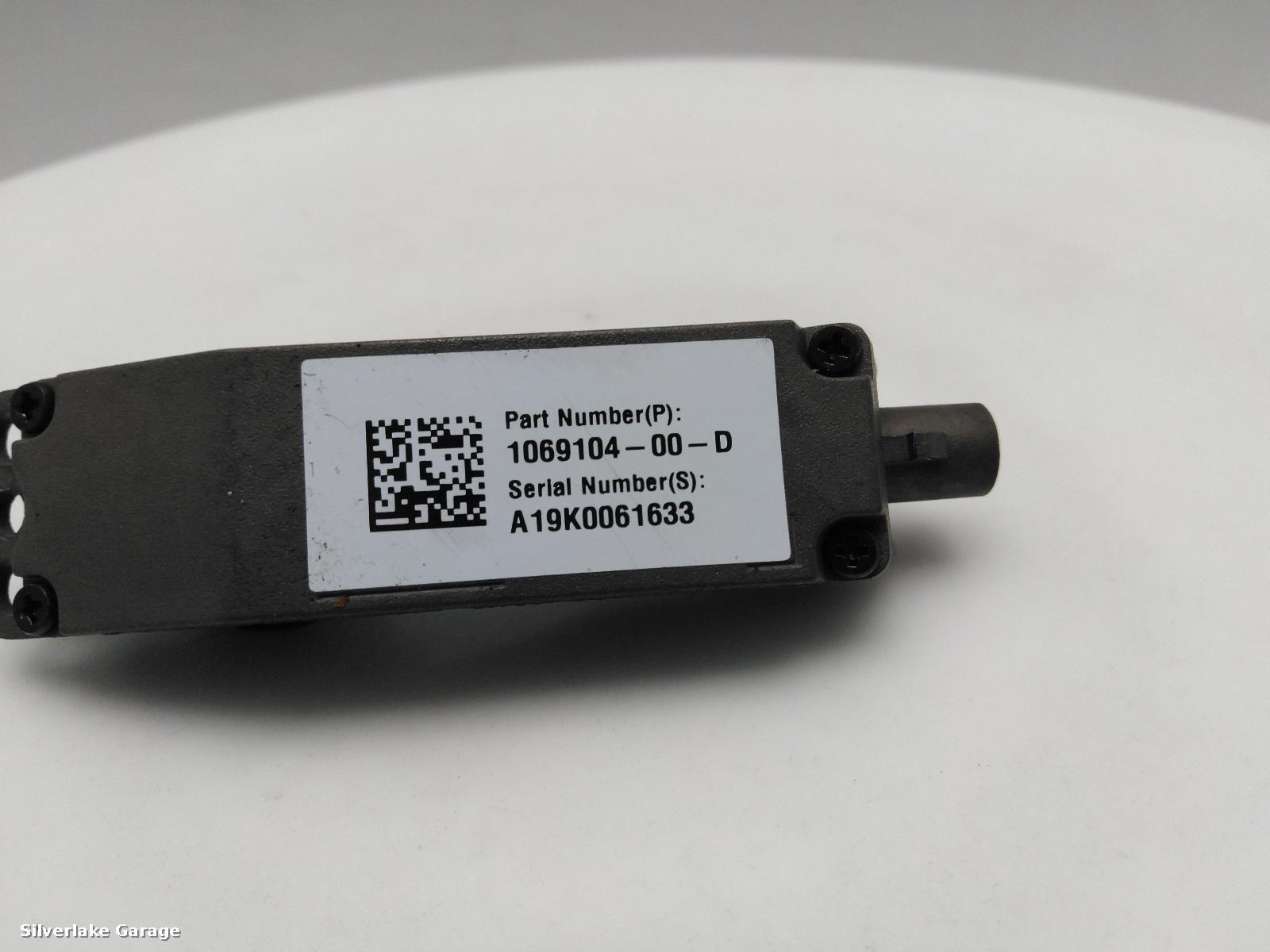 View Auto part Camera TESLA MODEL X 2020