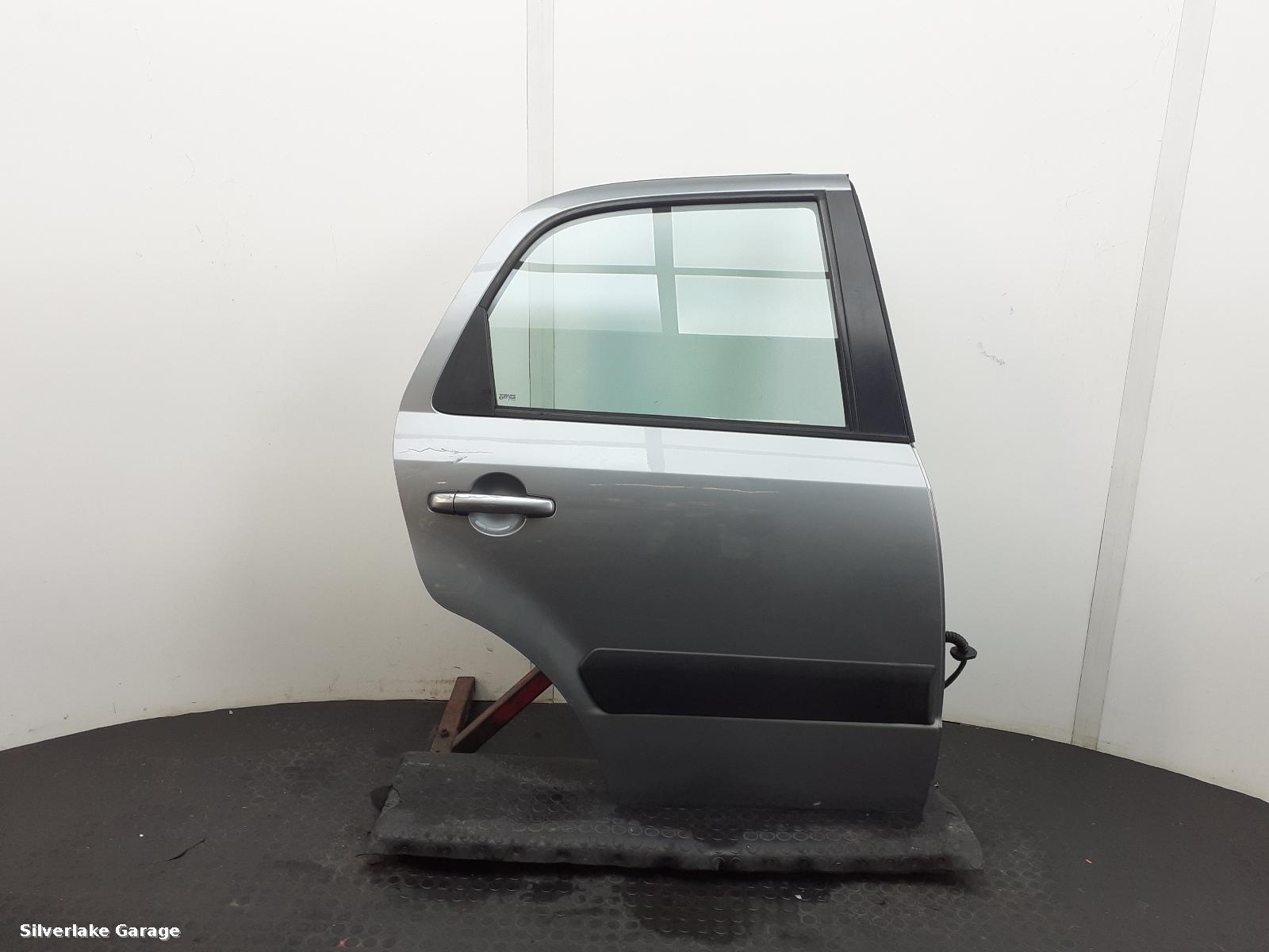 View Auto part R Rear Door SUZUKI SX4 2008