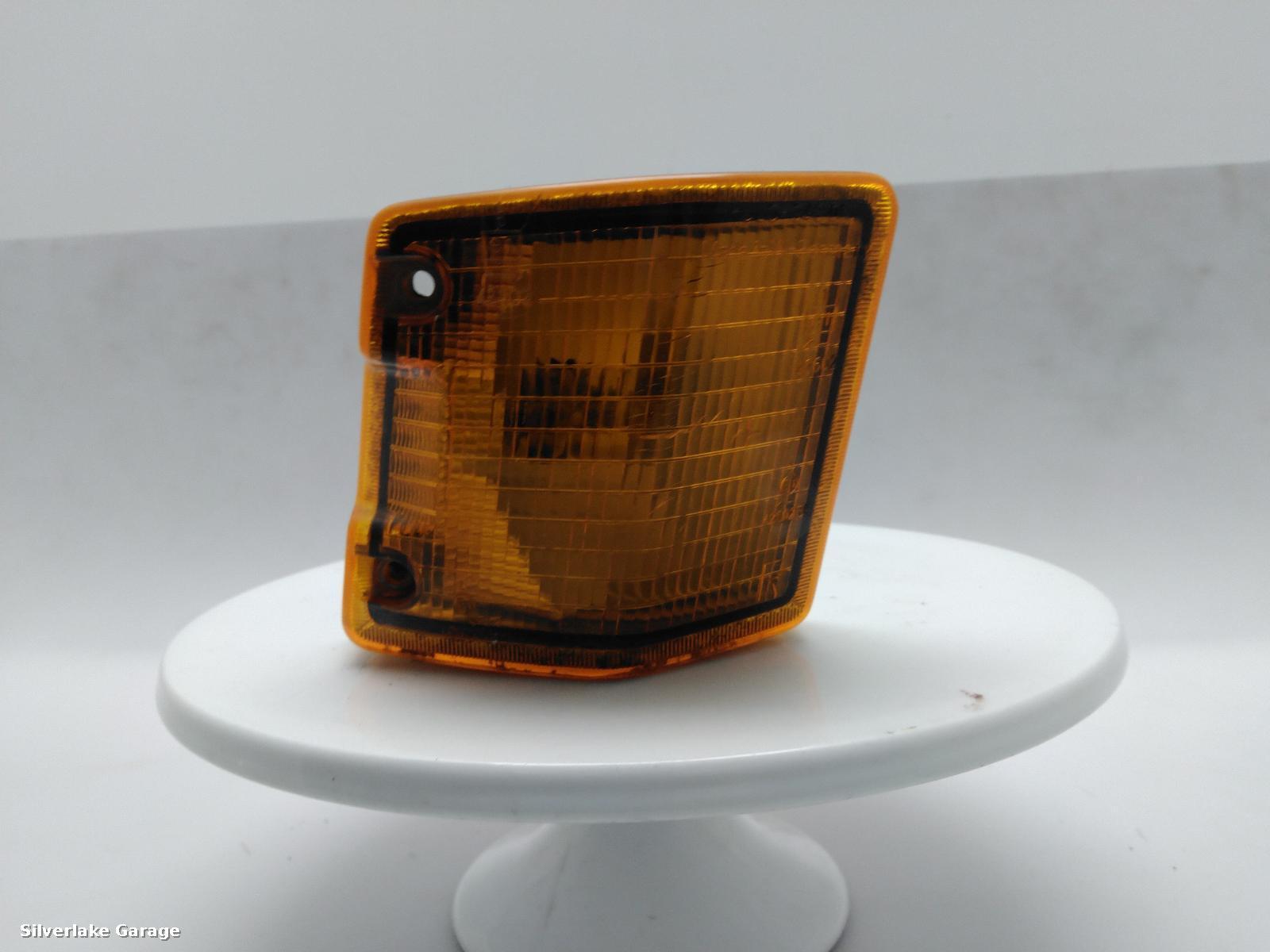 View Auto part R Indicator Light VOLKSWAGEN TRANSPORTER 1991