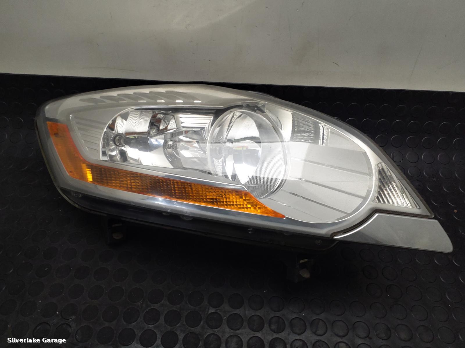 View Auto part R Headlamp FORD KUGA 2009