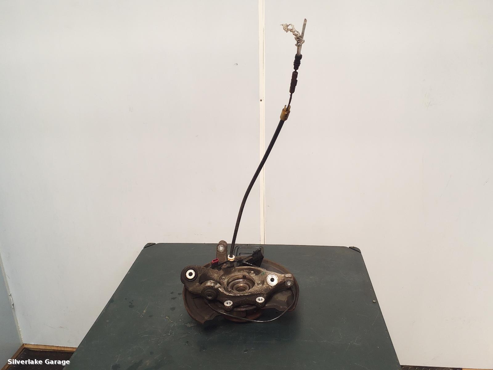 View Auto part RR Hub/Stub Axle Assembly MERCEDES C CLASS 2008