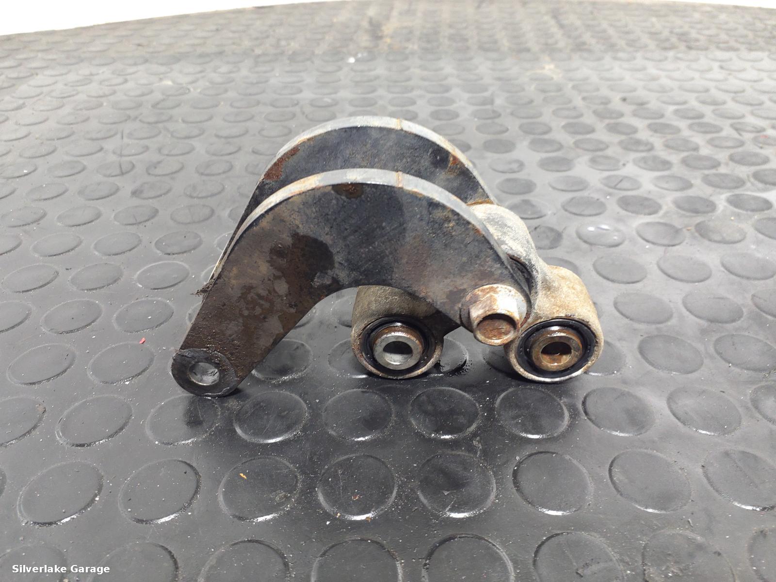 View Auto part Shock Linkage YAMAHA MT 125 2015