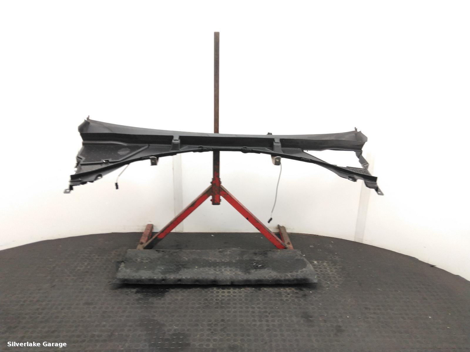 View Auto part Scuttle Panel LAND ROVER RANGE ROVER VELAR 2021