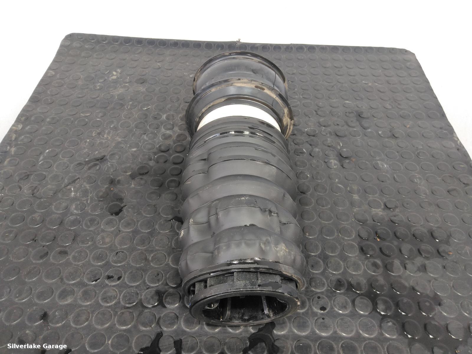 View Auto part RR Strut LAND ROVER RANGE ROVER VELAR 2021
