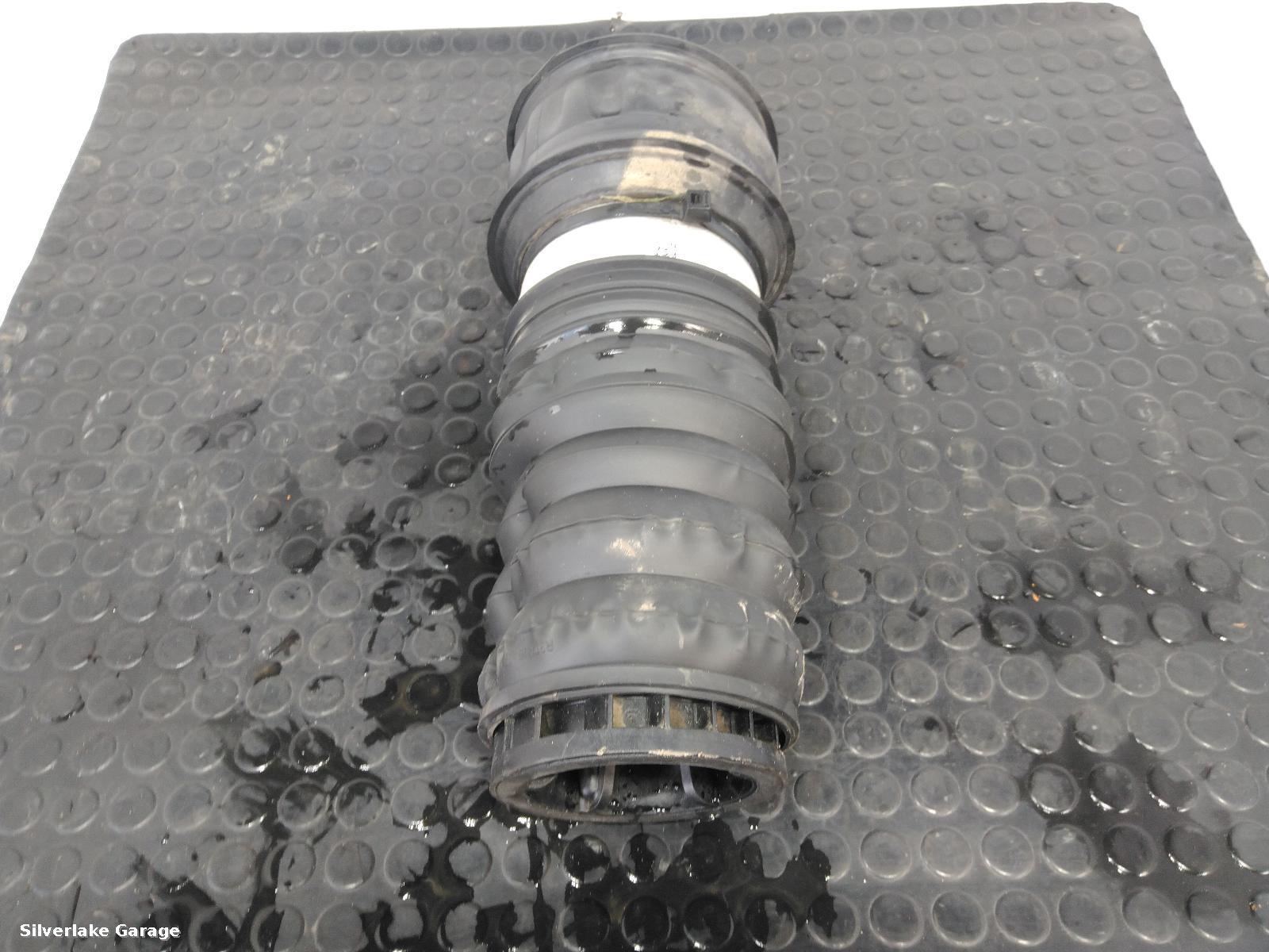 View Auto part LR Strut LAND ROVER RANGE ROVER VELAR 2021