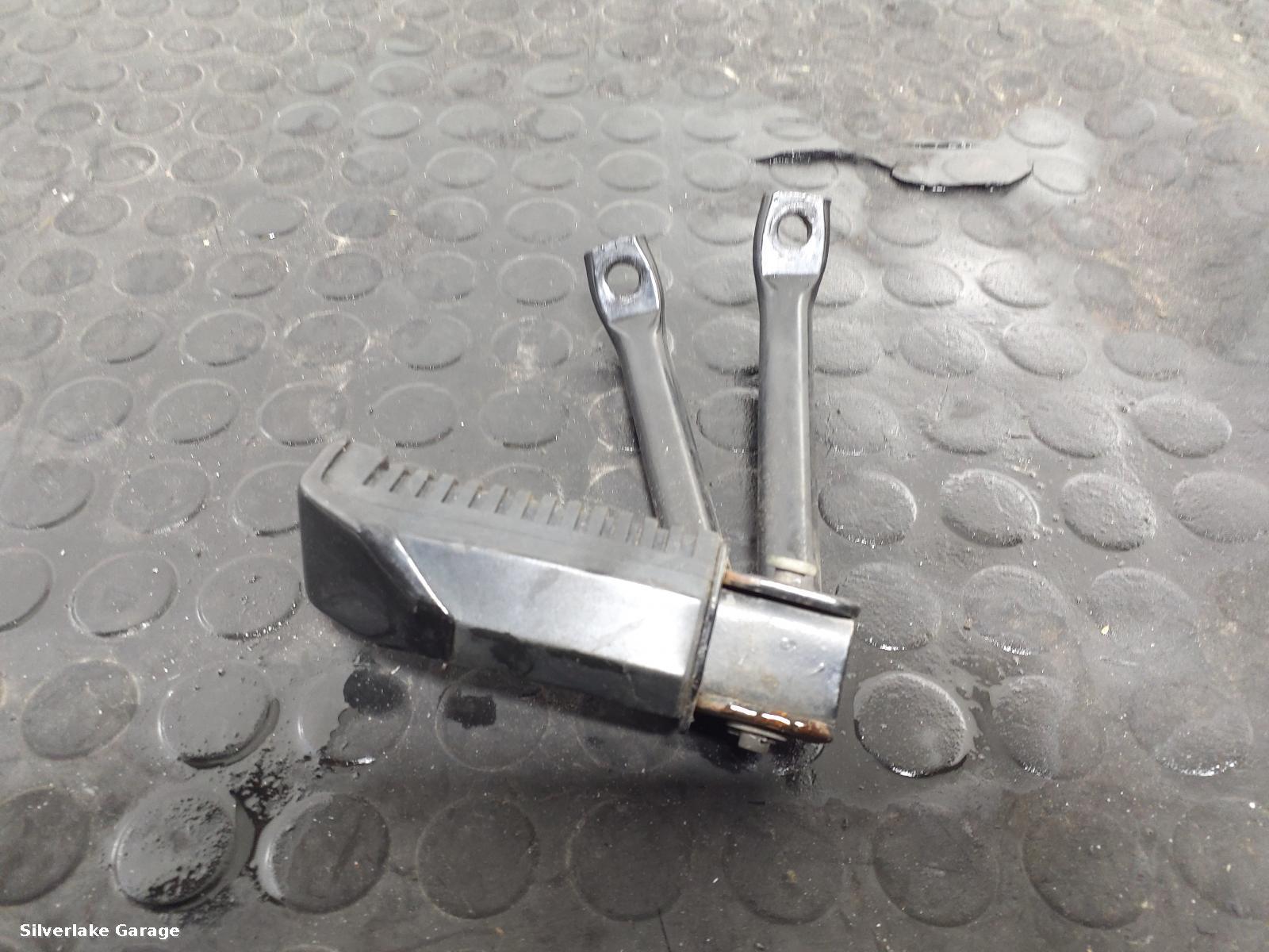 View Auto part Footpeg KEEWAY TX 125 2022