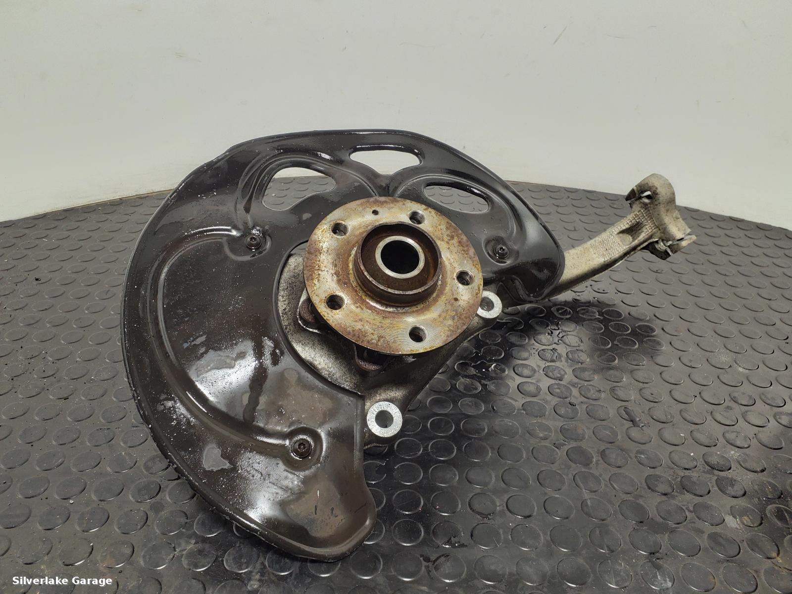 View Auto part LF Hub/Stub Axle Assembly AUDI A5 2014
