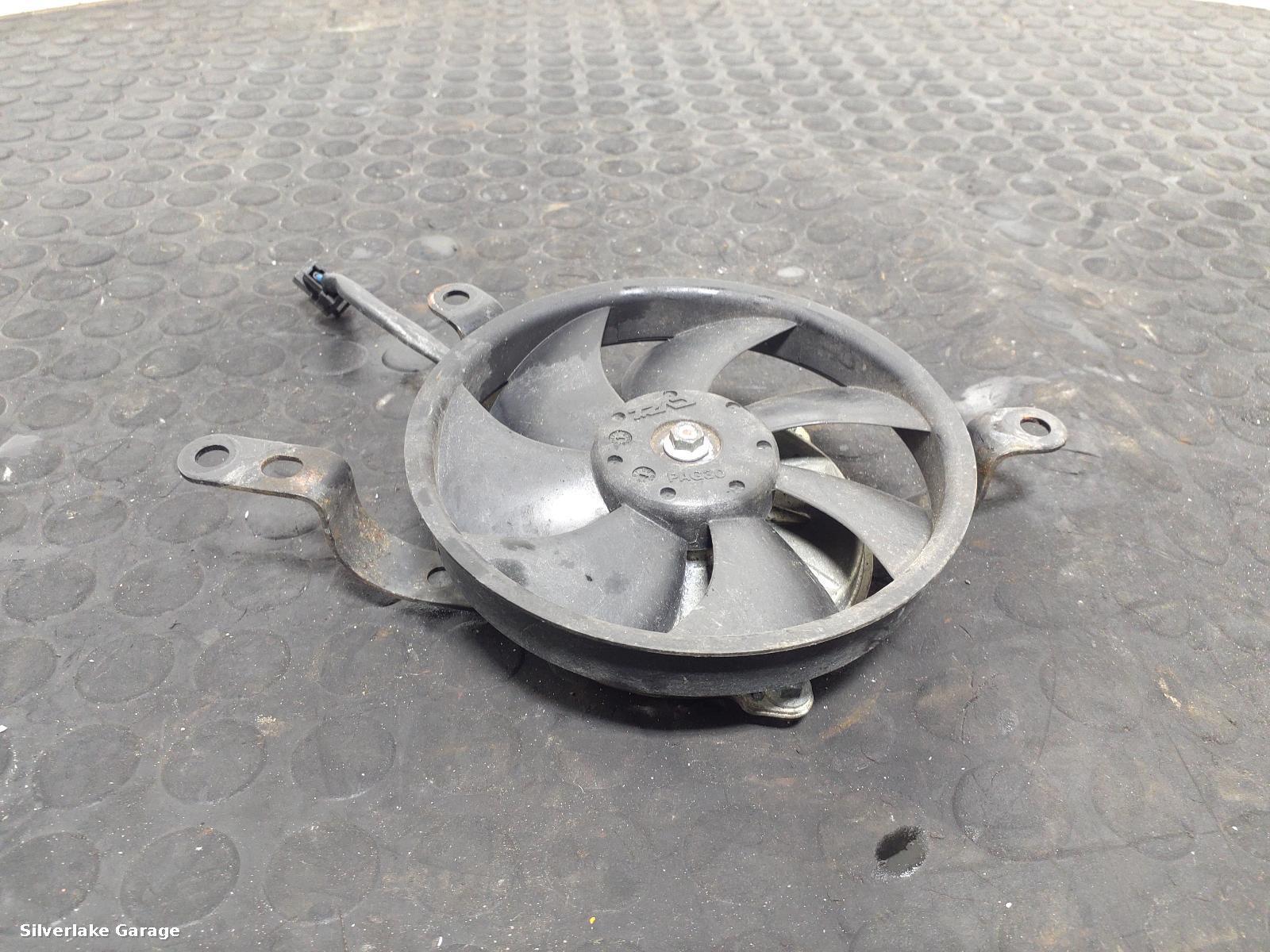 View Auto part Engine Cooling Motor YAMAHA YZF R1 2006