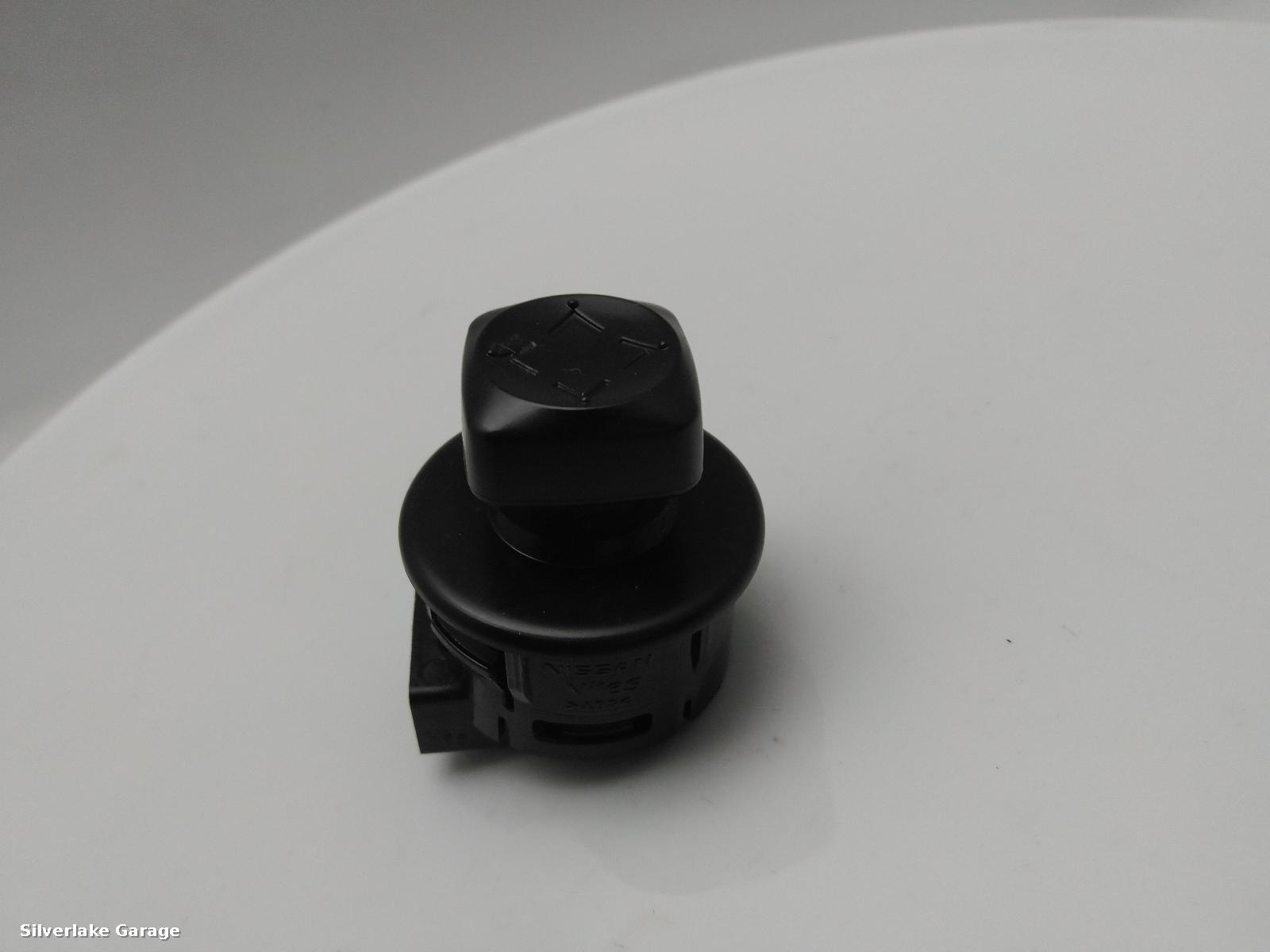 View Auto part Misc Switch INFINITI Q50 2015