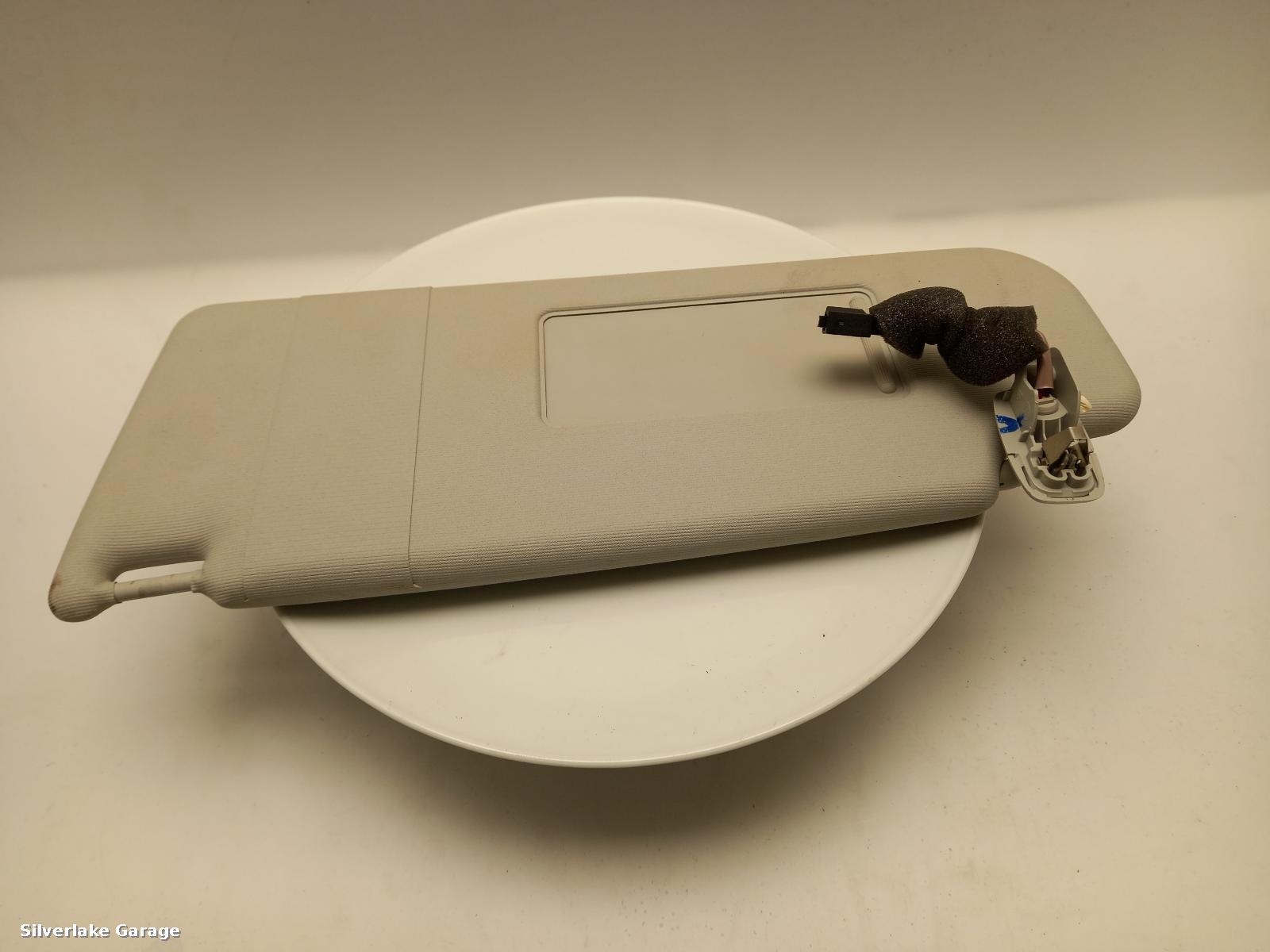 View Auto part Sun visor VOLKSWAGEN SCIROCCO 2011