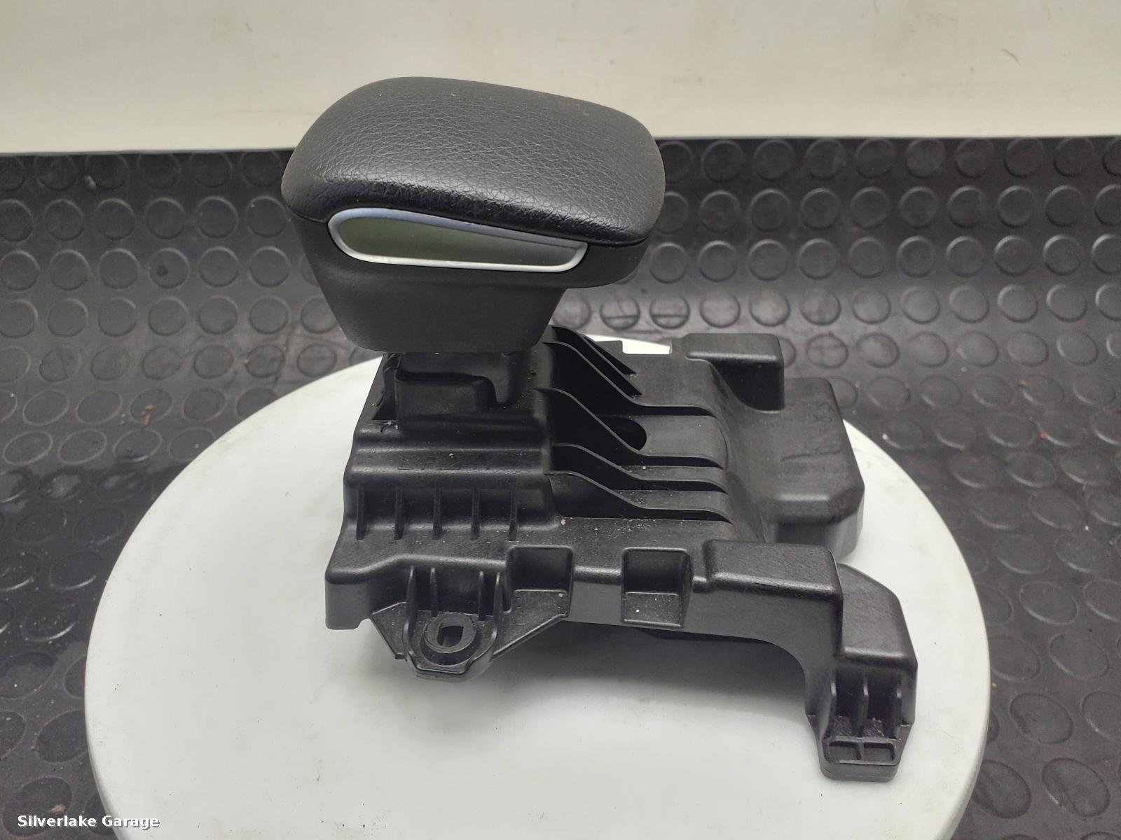 View Auto part Armrest MERCEDES B CLASS 2019