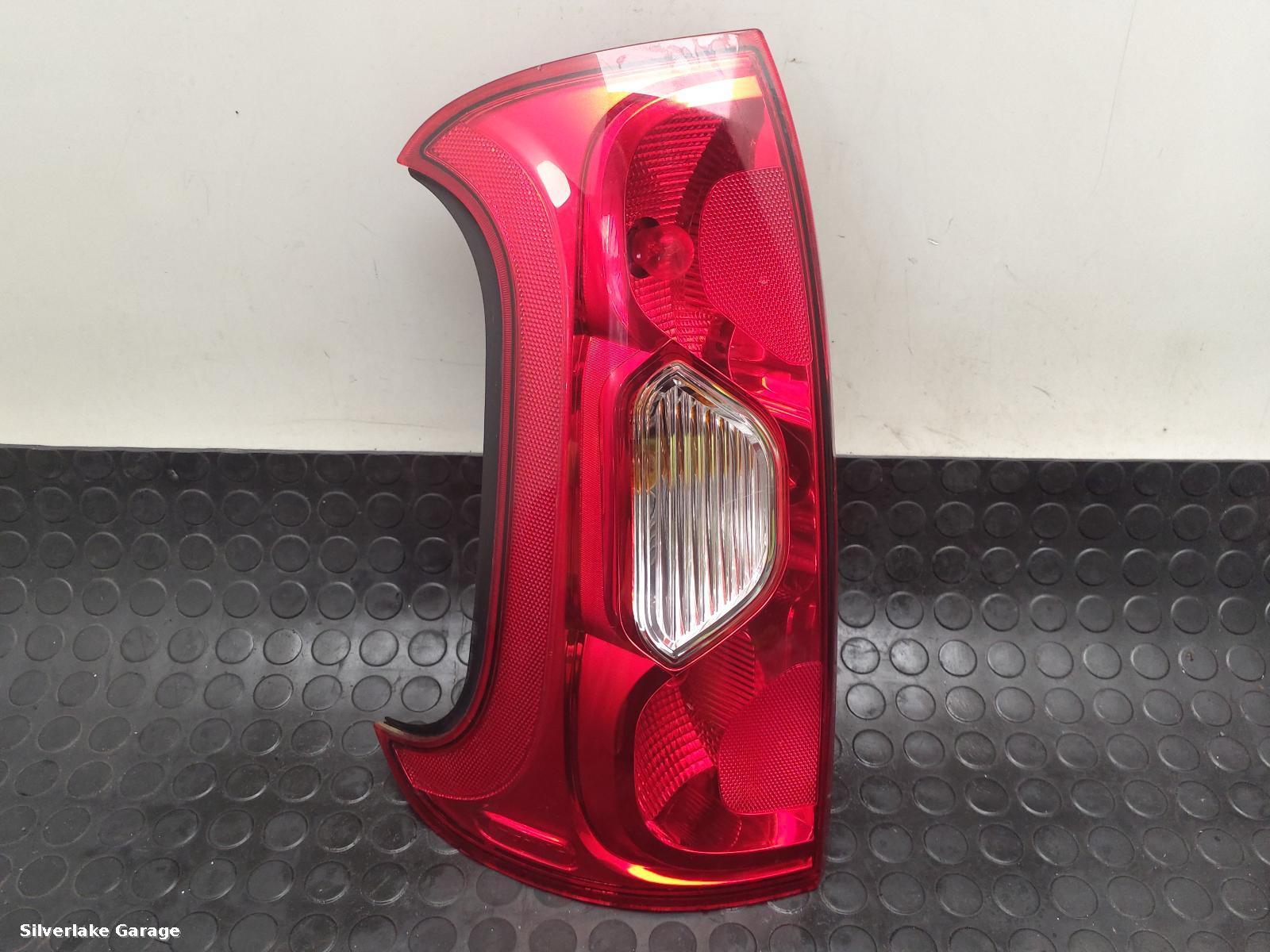 View Auto part L Taillight FIAT PANDA 2016