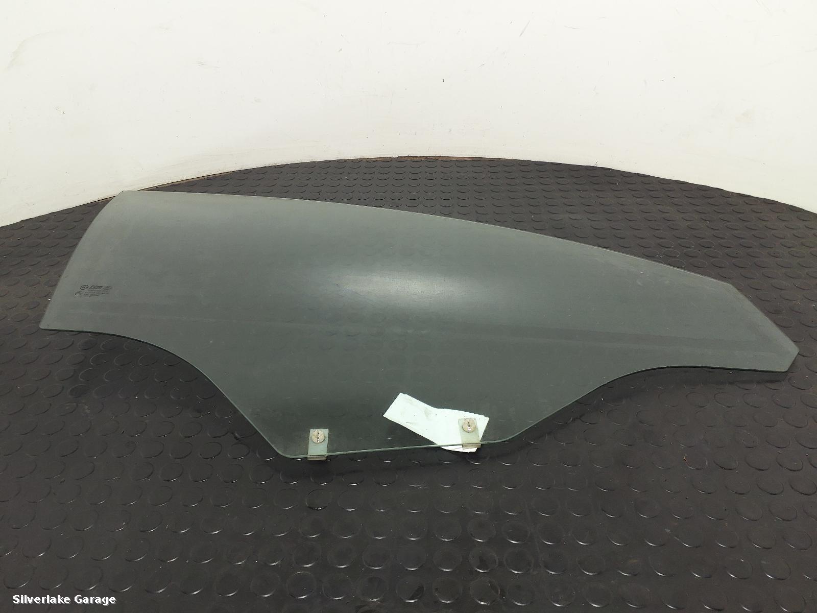 View Auto part RF Door Window CHEVROLET CAPTIVA 2011