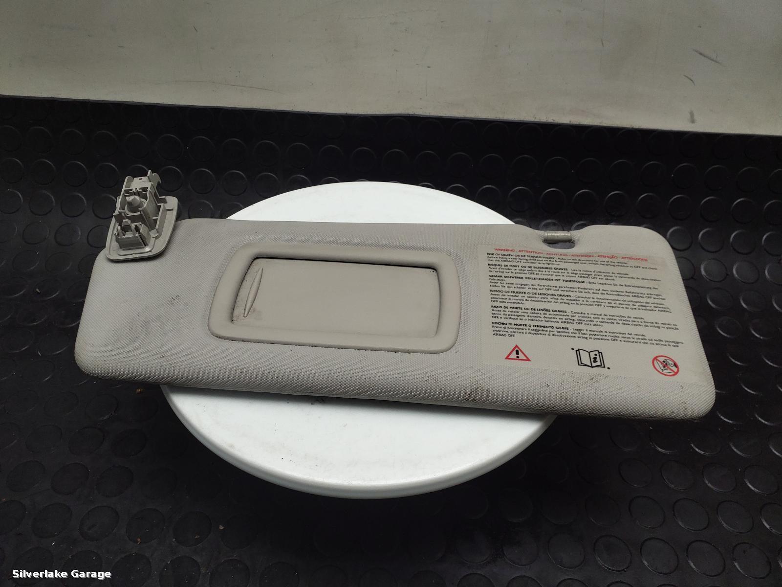 View Auto part Sun visor RENAULT MEGANE 2009