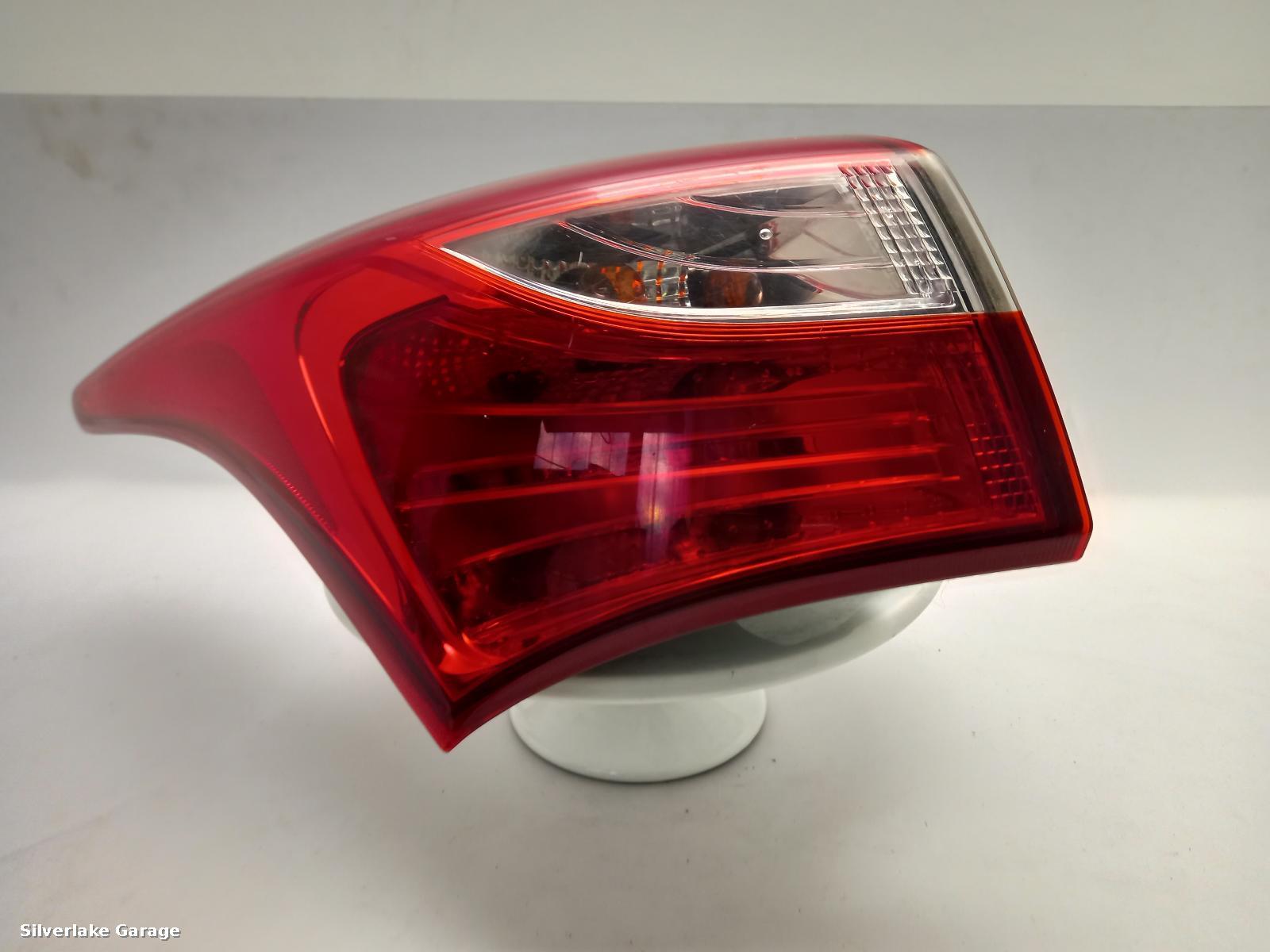 View Auto part L Taillight HYUNDAI I30 2015