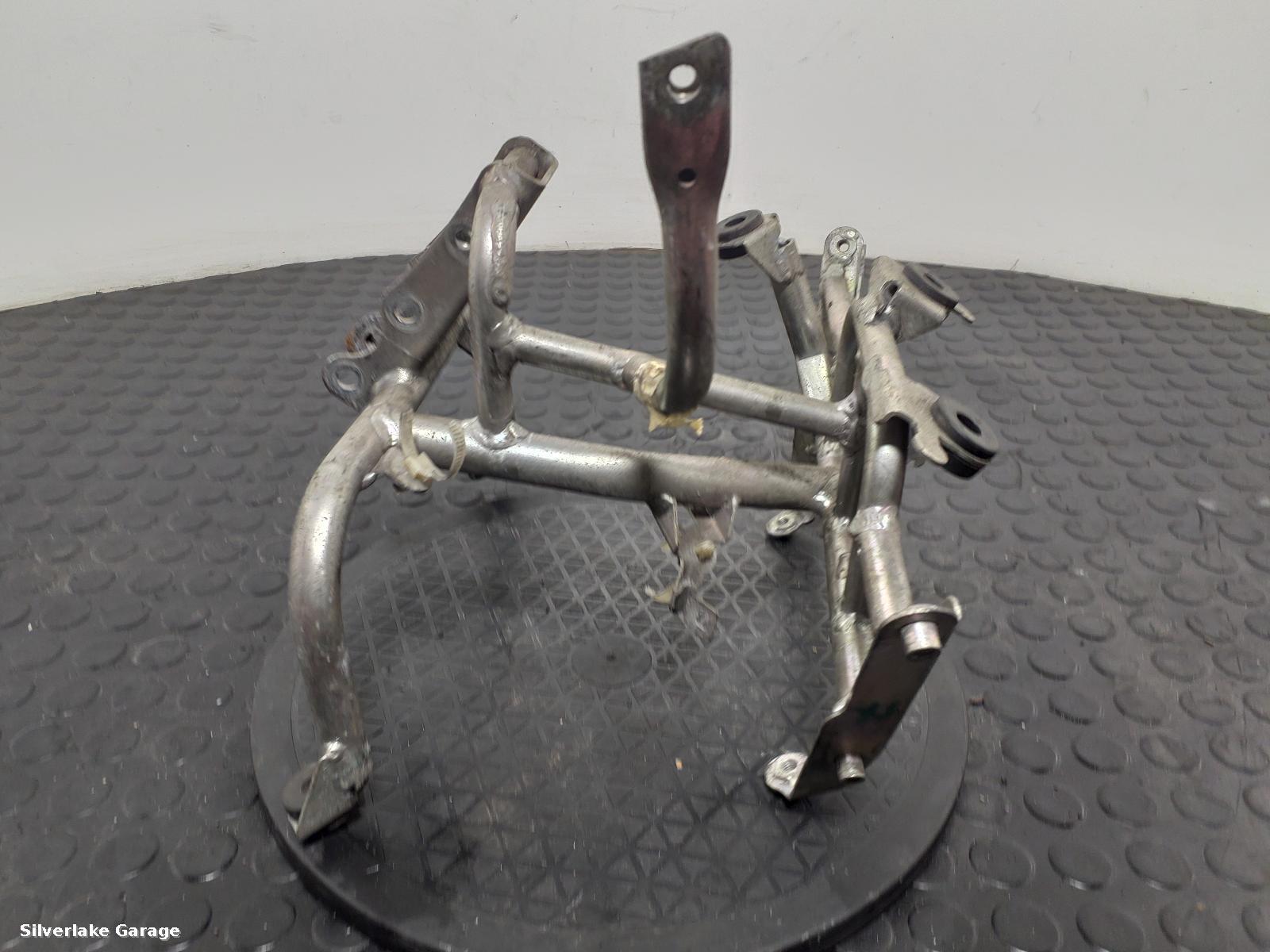 View Auto part CLOCK_MOUNTING_BRACKET HONDA WW 2013
