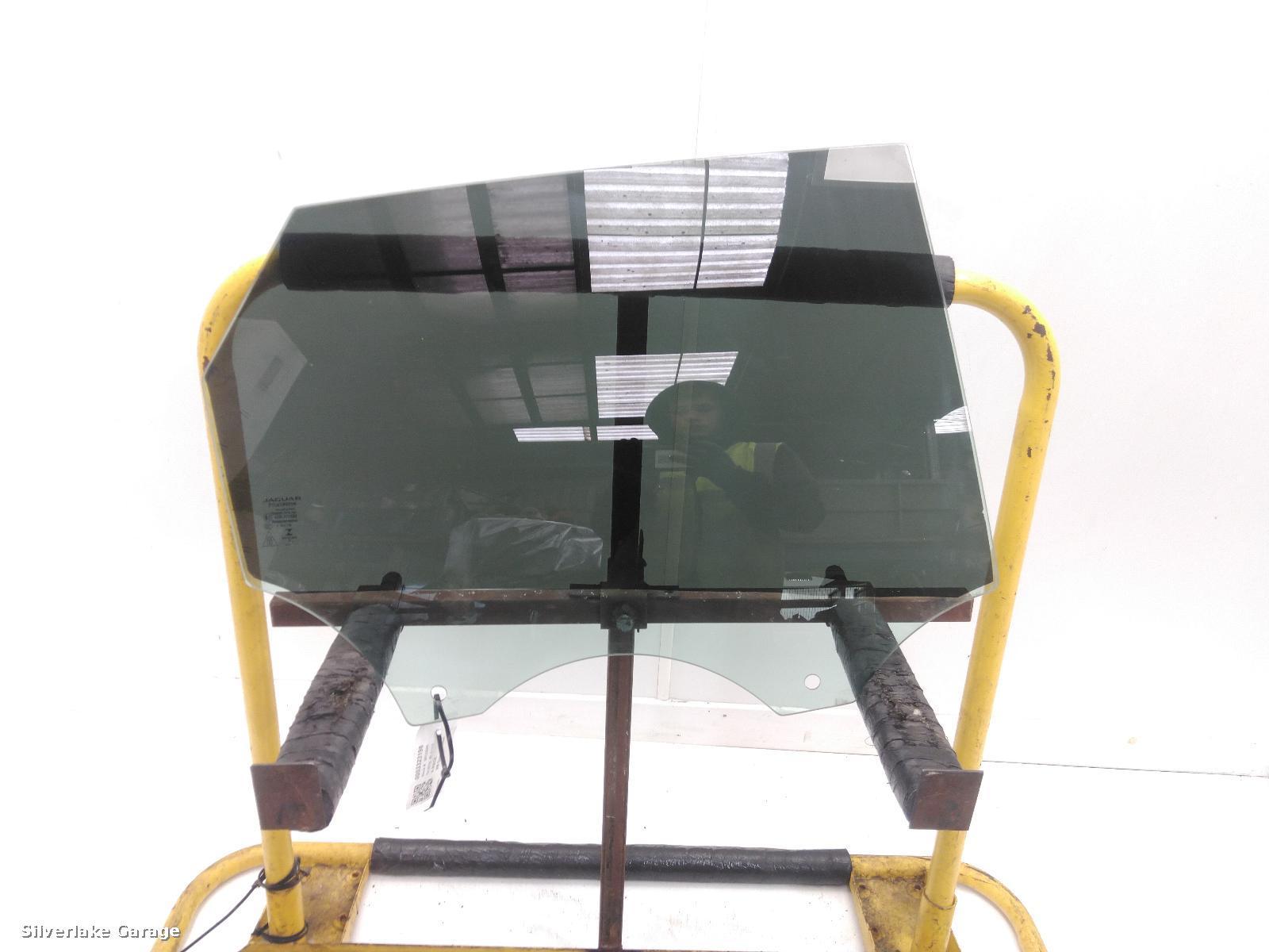 View Auto part RR Door Window JAGUAR F-PACE 2018