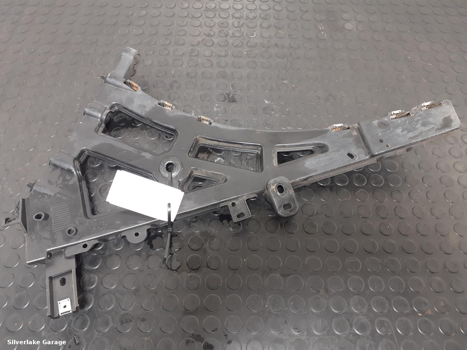 View Auto part REAR BUMPER BRACKET JAGUAR F-PACE 2018