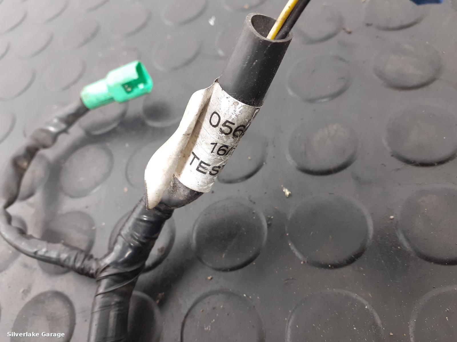 View Auto part RH Switch Gear HONDA NC 750 2015