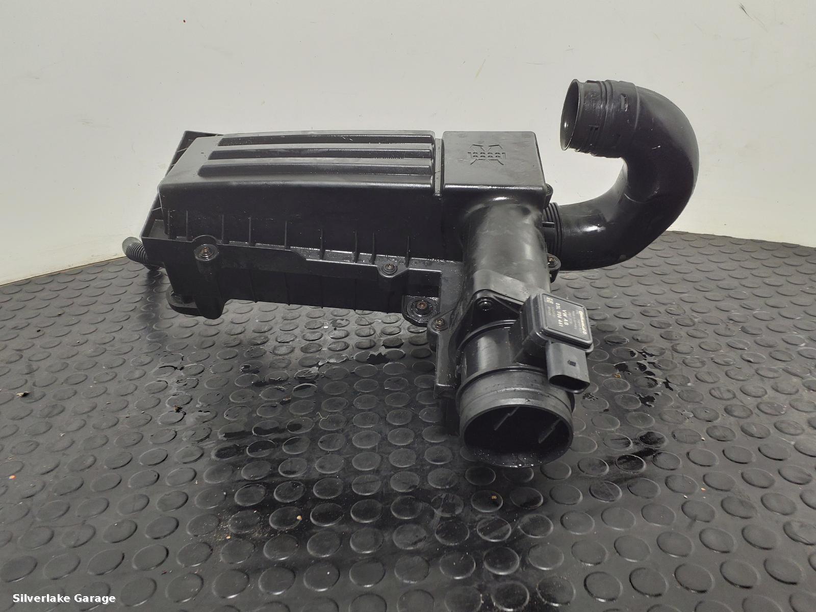 View Auto part Air Cleaner/Box VOLKSWAGEN GOLF 2010
