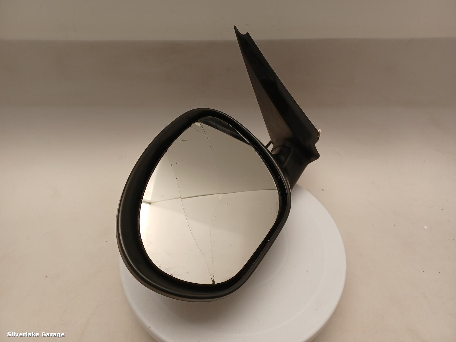 View Auto part L Door Mirror NISSAN JUKE 2011