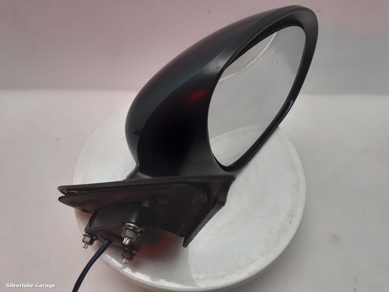 View Auto part R Door Mirror NISSAN JUKE 2011