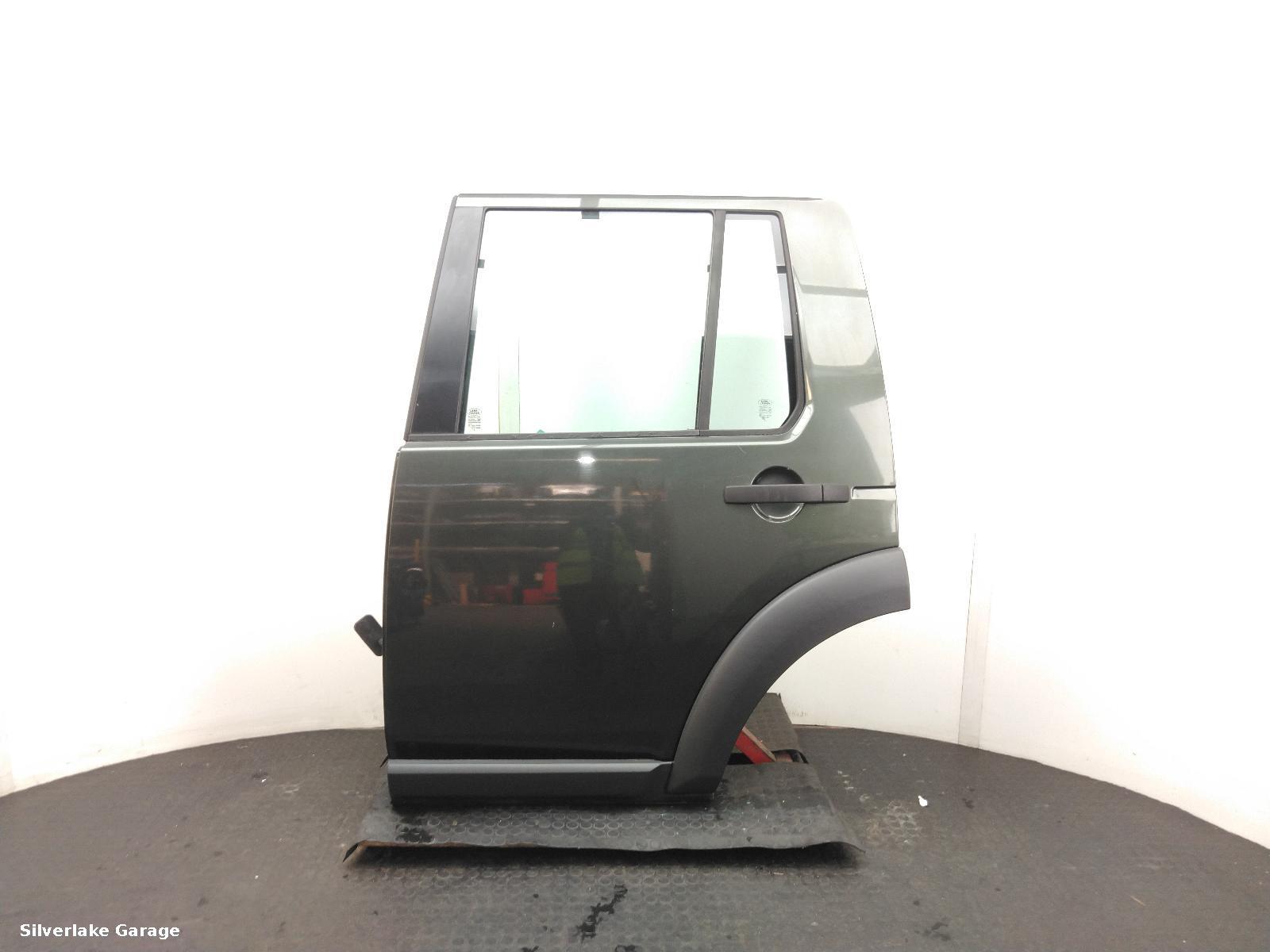 View Auto part L Rear Door LAND ROVER DISCOVERY 2005
