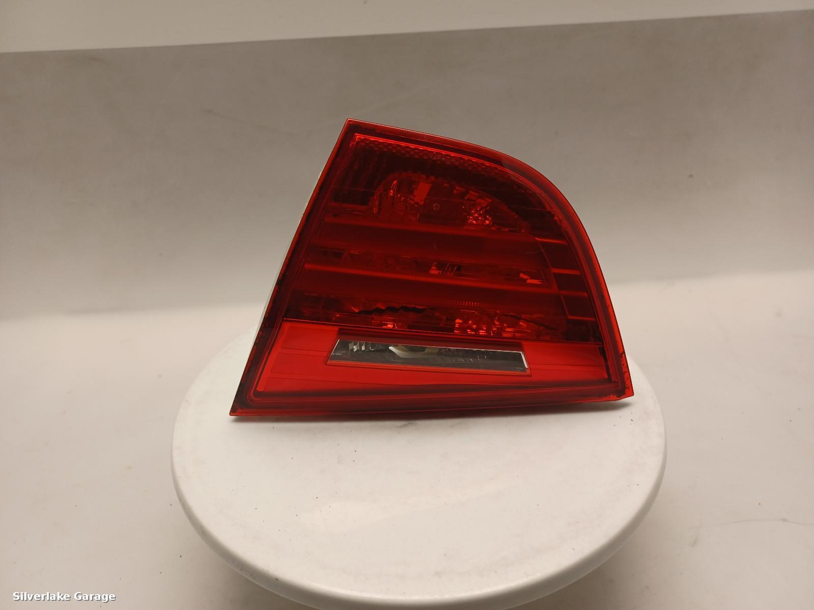 View Auto part R Taillight BMW 3 SERIES 2009