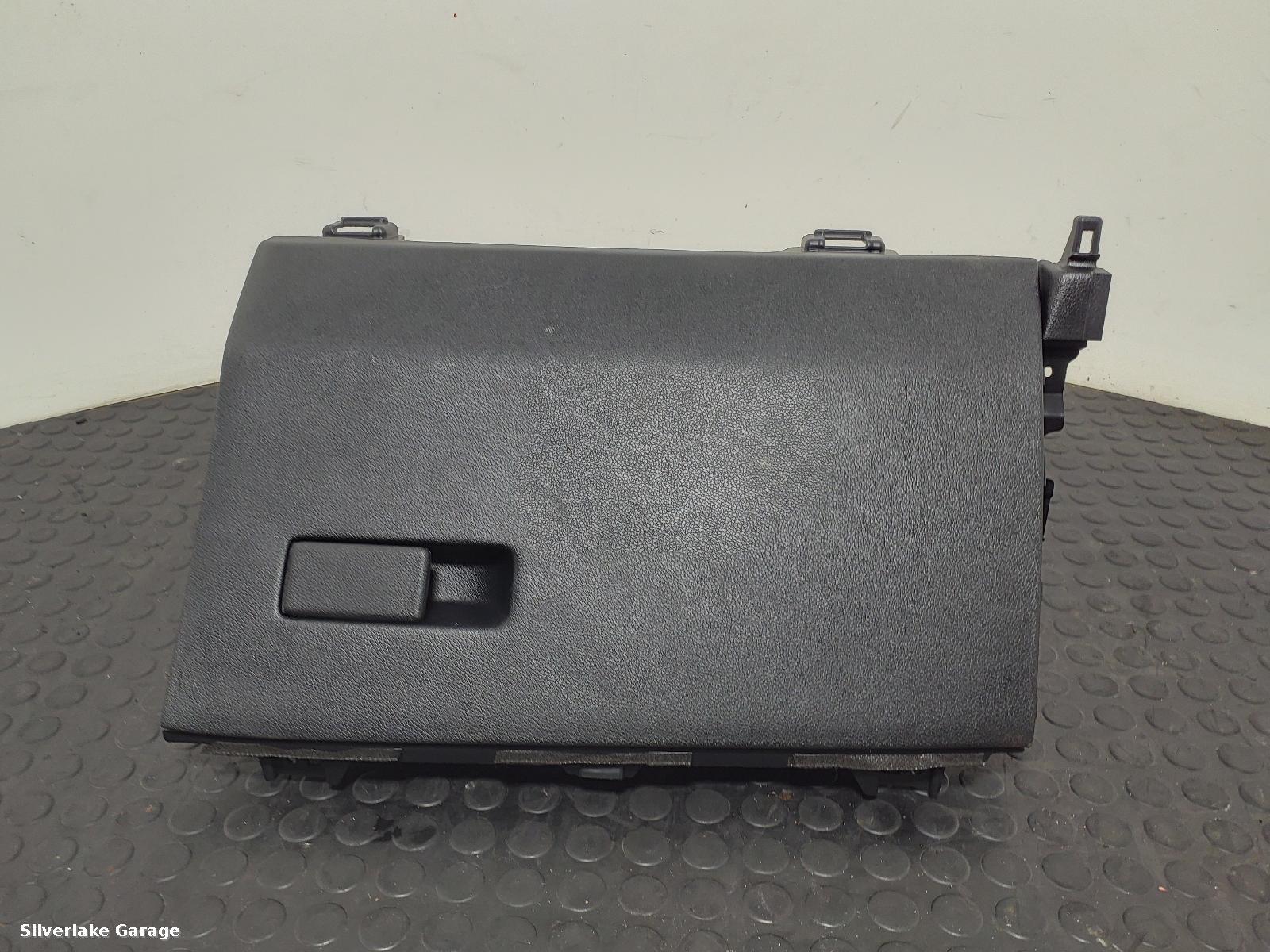 View Auto part Glove Box KIA SPORTAGE 2020
