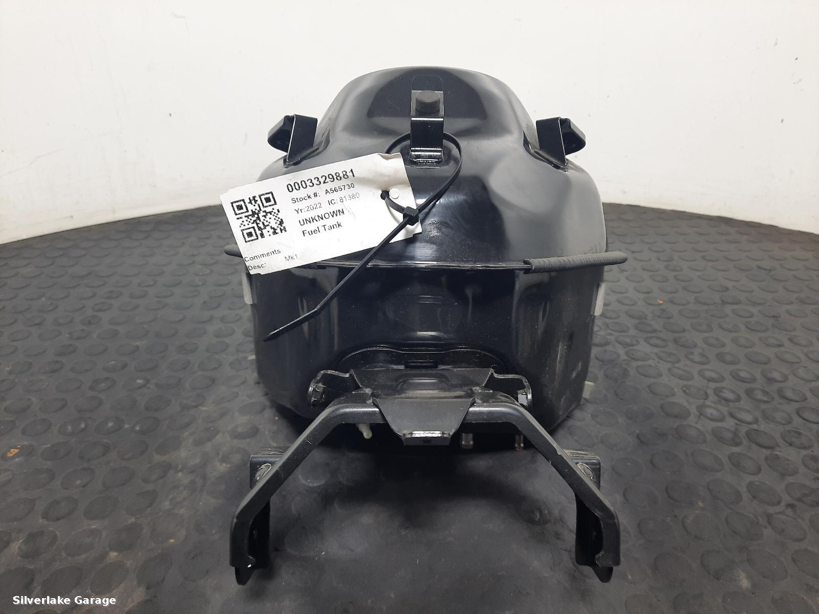 View Auto part Fuel Tank YAMAHA MT 125 2022