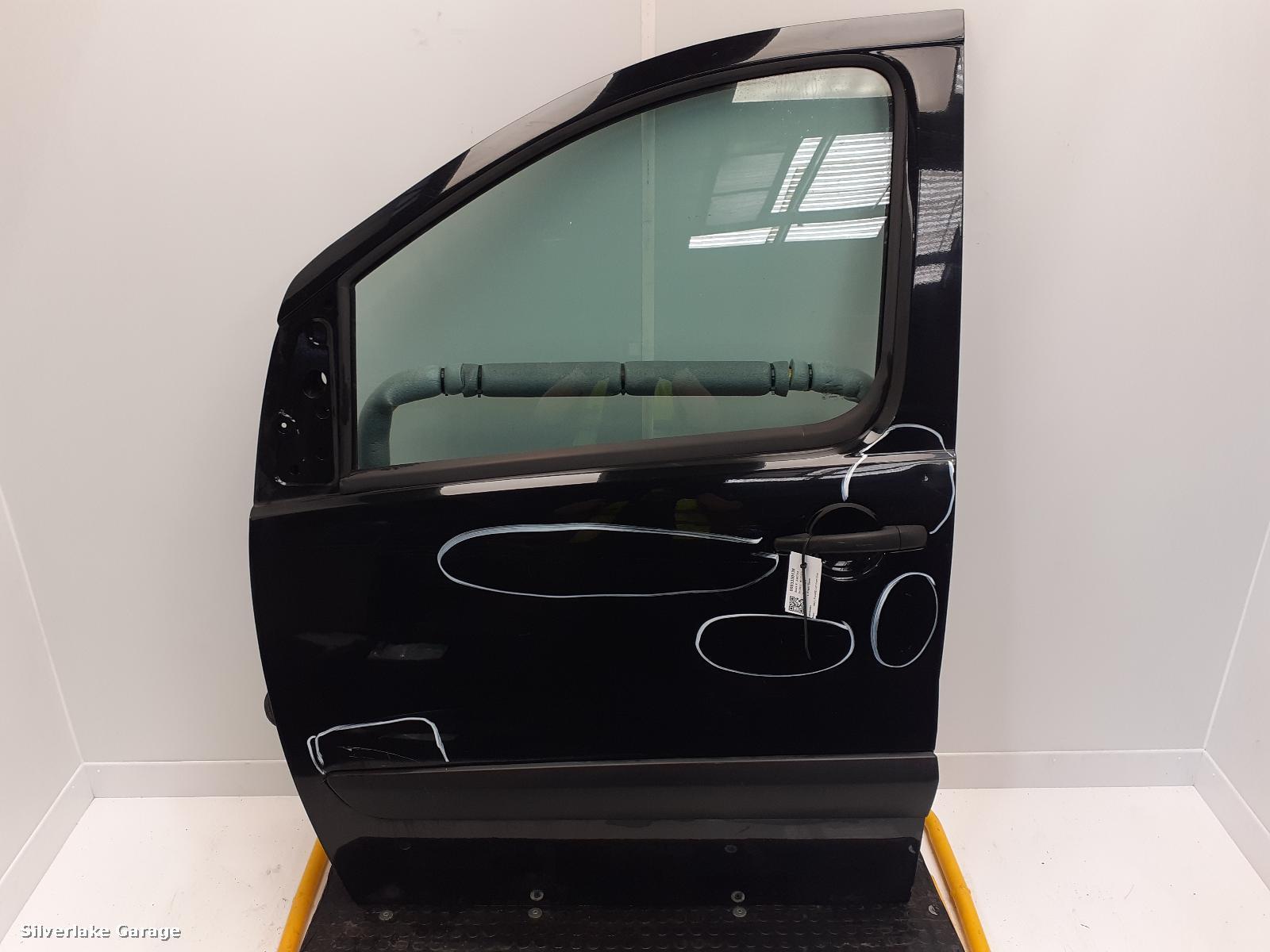 View Auto part L Front Door CITROEN DISPATCH 2012