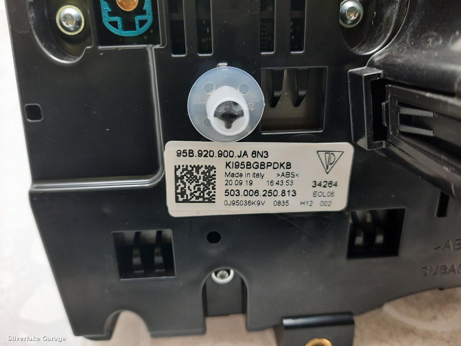 View Auto part Speedometer PORSCHE MACAN 2019