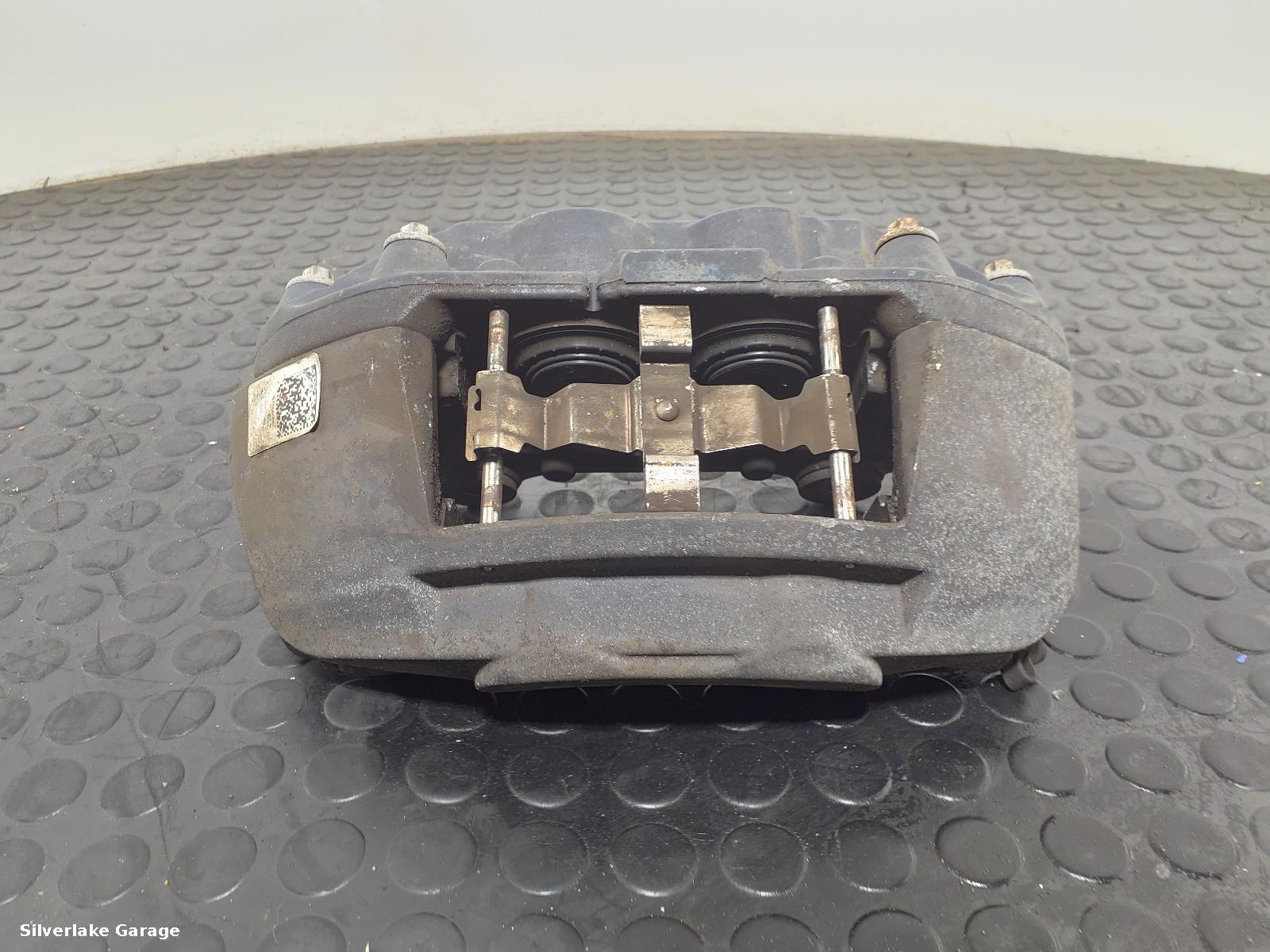View Auto part Caliper PORSCHE MACAN 2019