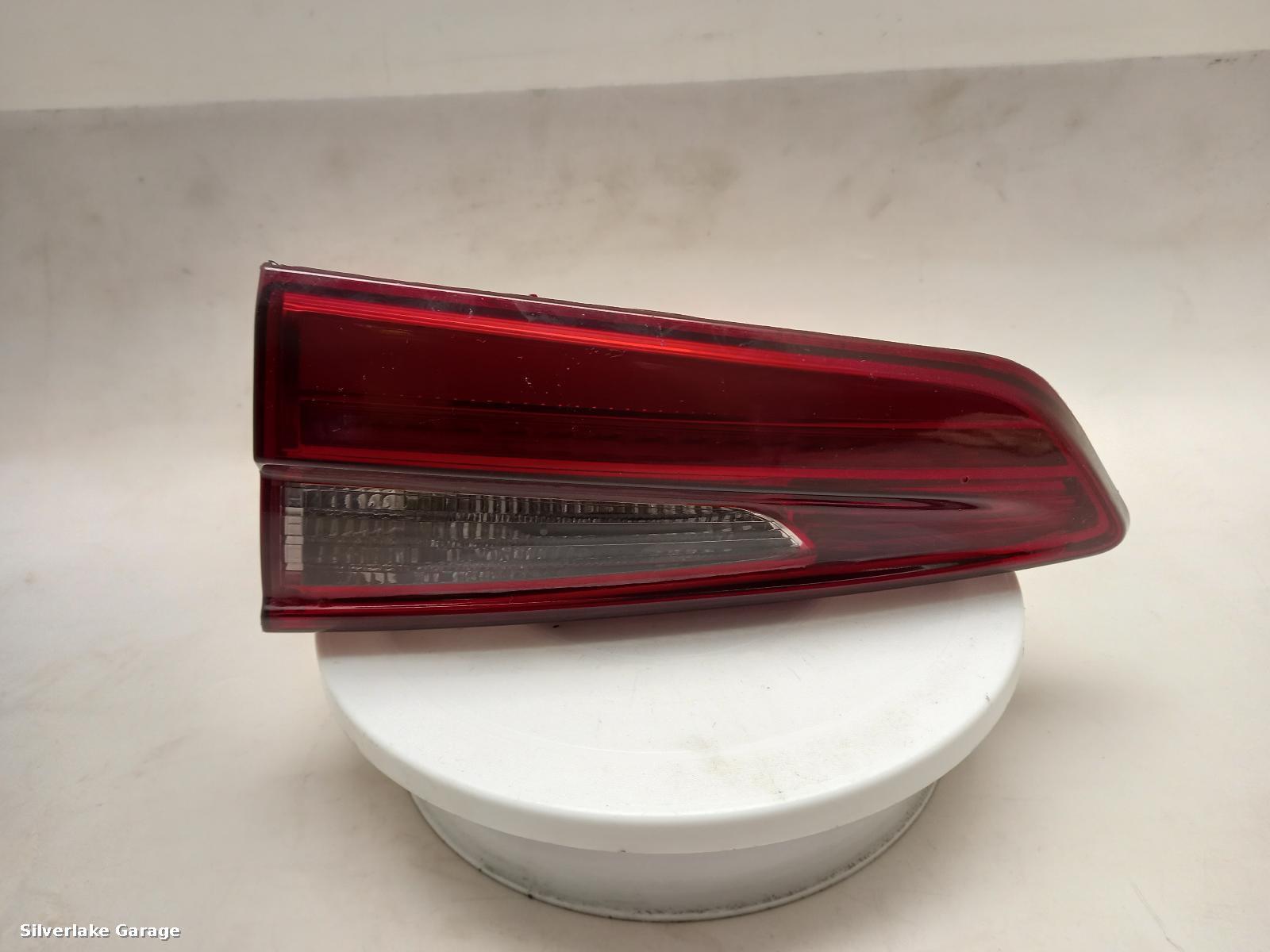 View Auto part R Taillight KIA OPTIMA 2017