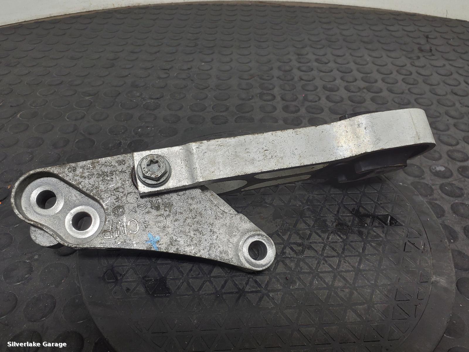 View Auto part Engine Mount PEUGEOT 208 2020
