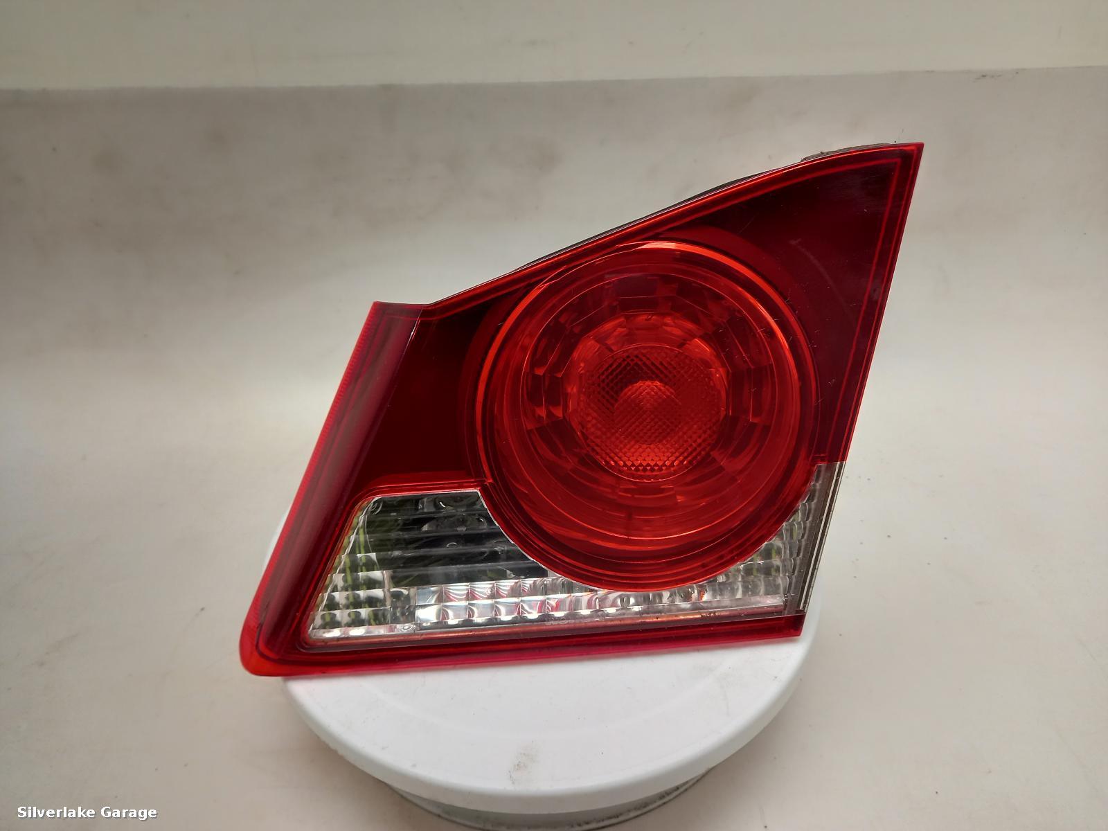 View Auto part R Taillight HONDA CIVIC 2008